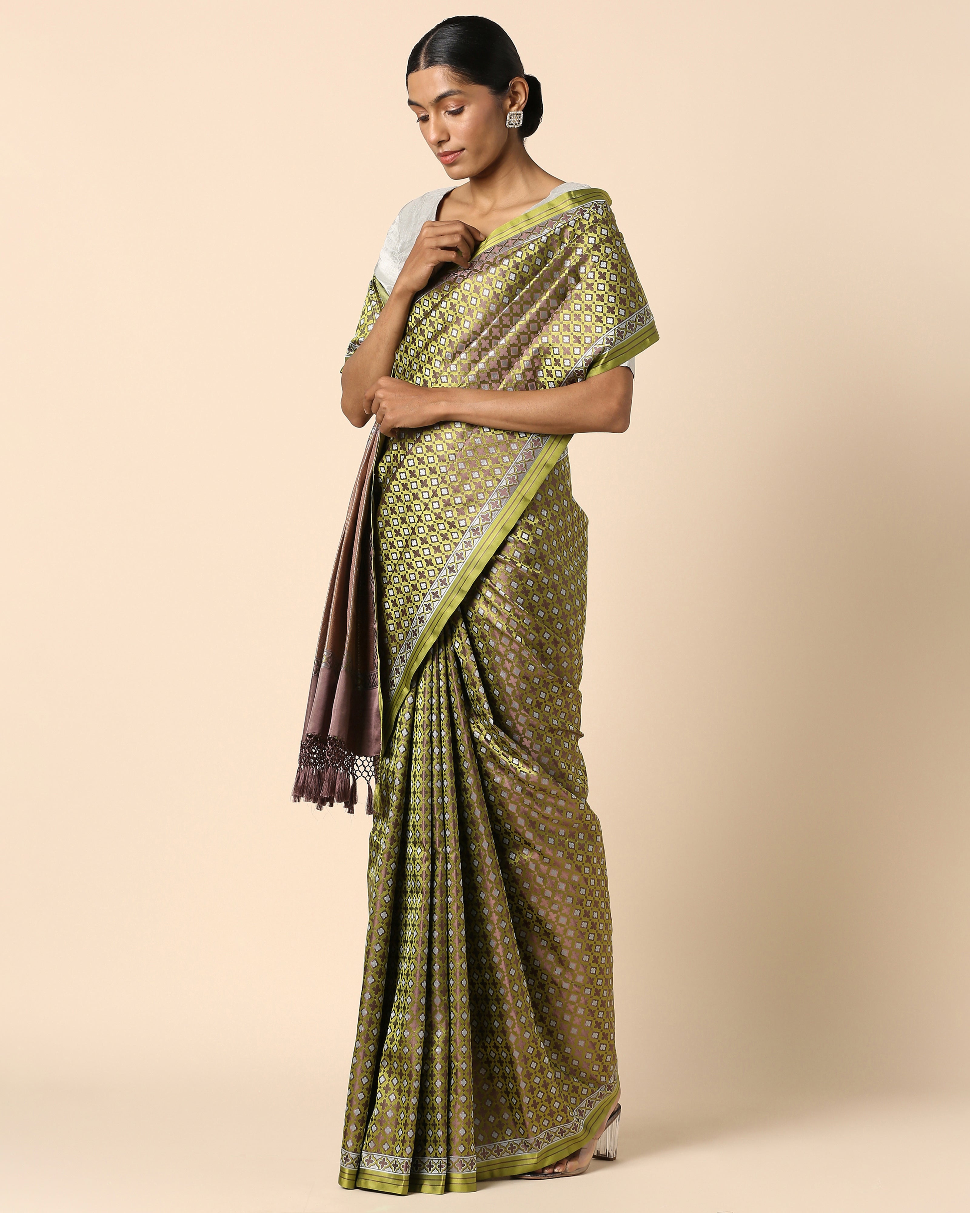 Sabah Banarasi Tanchoi Silk Saree