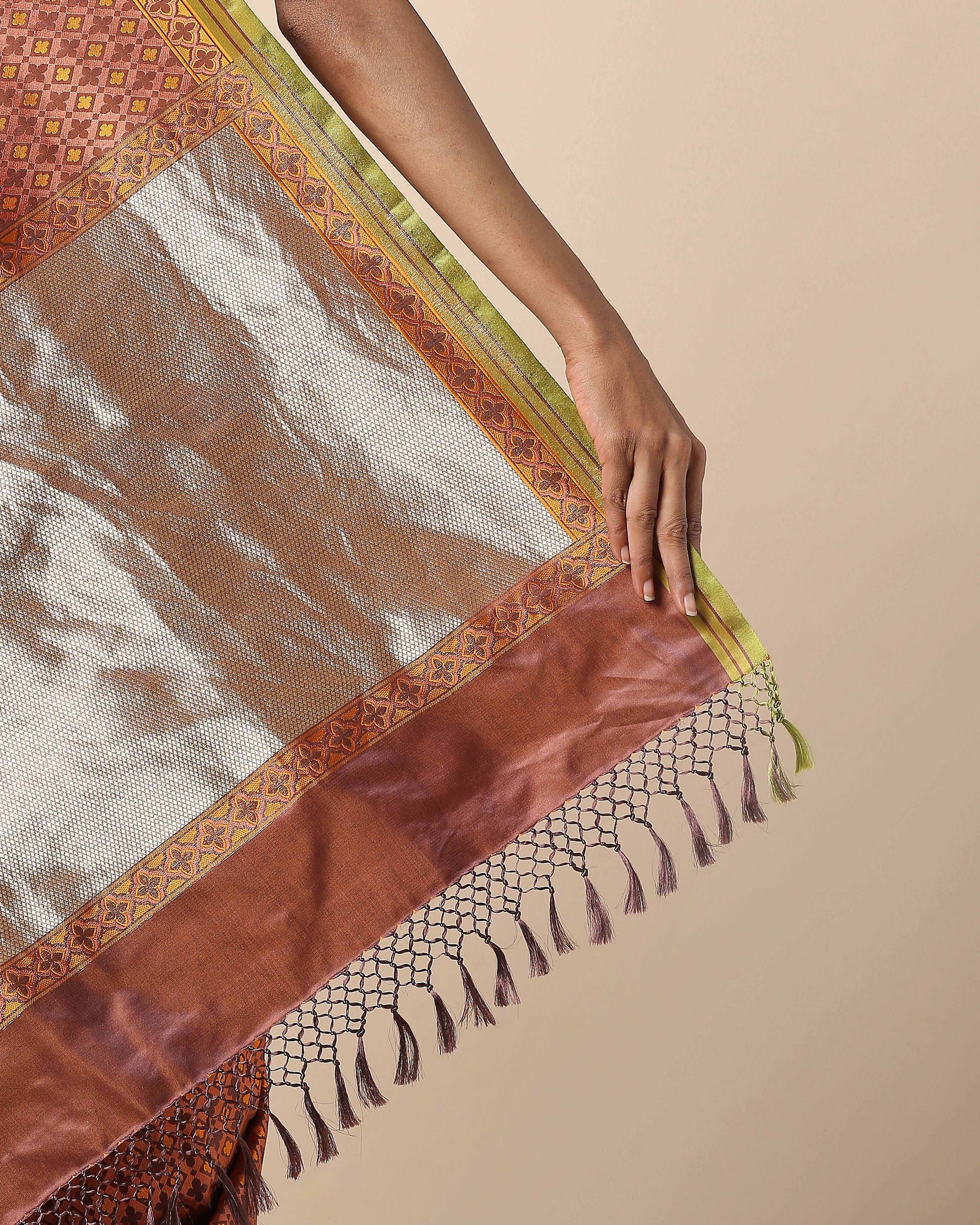 Sabah Banarasi Tanchoi Silk Saree