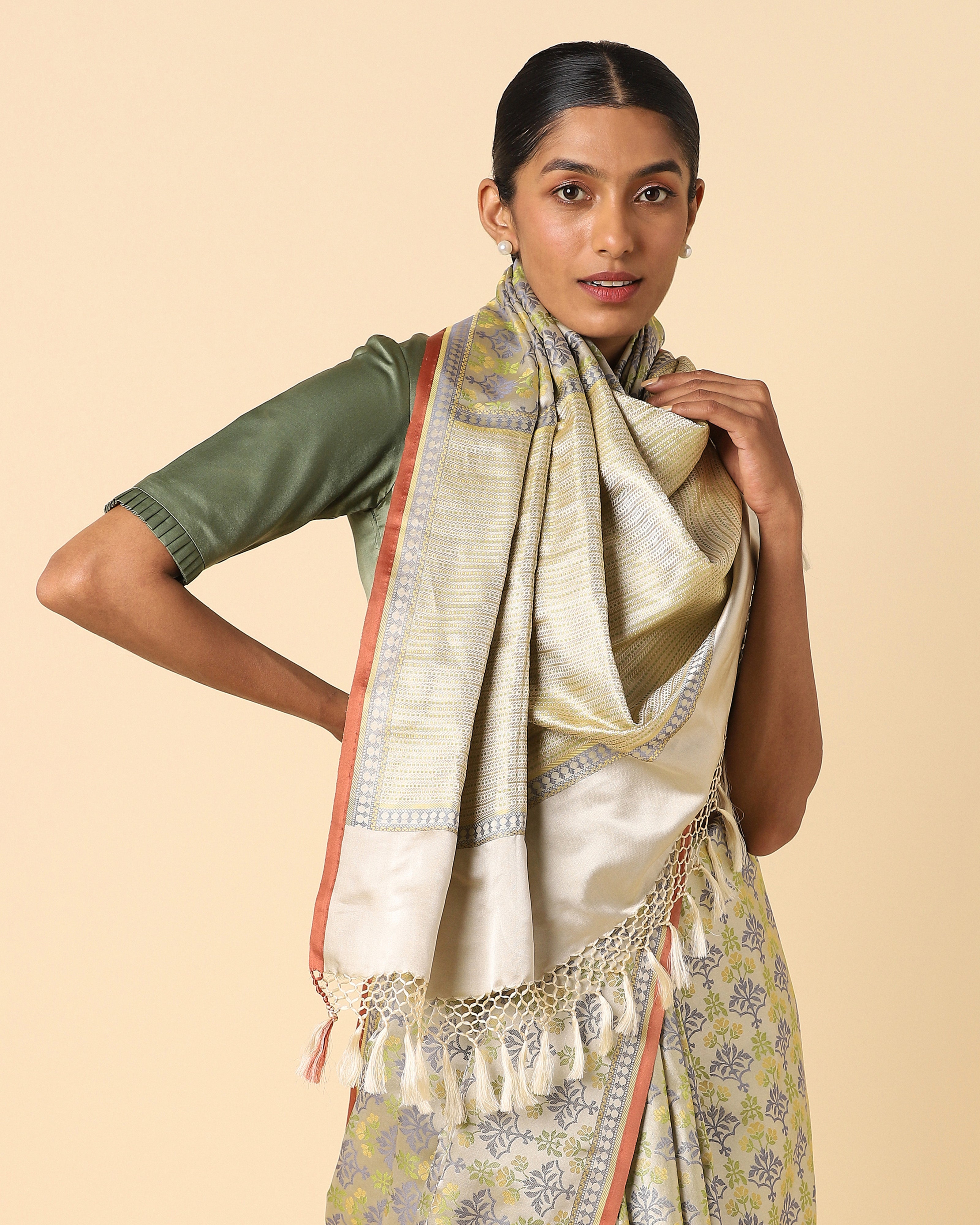 Yalinaa Banarasi Tanchoi Silk Saree
