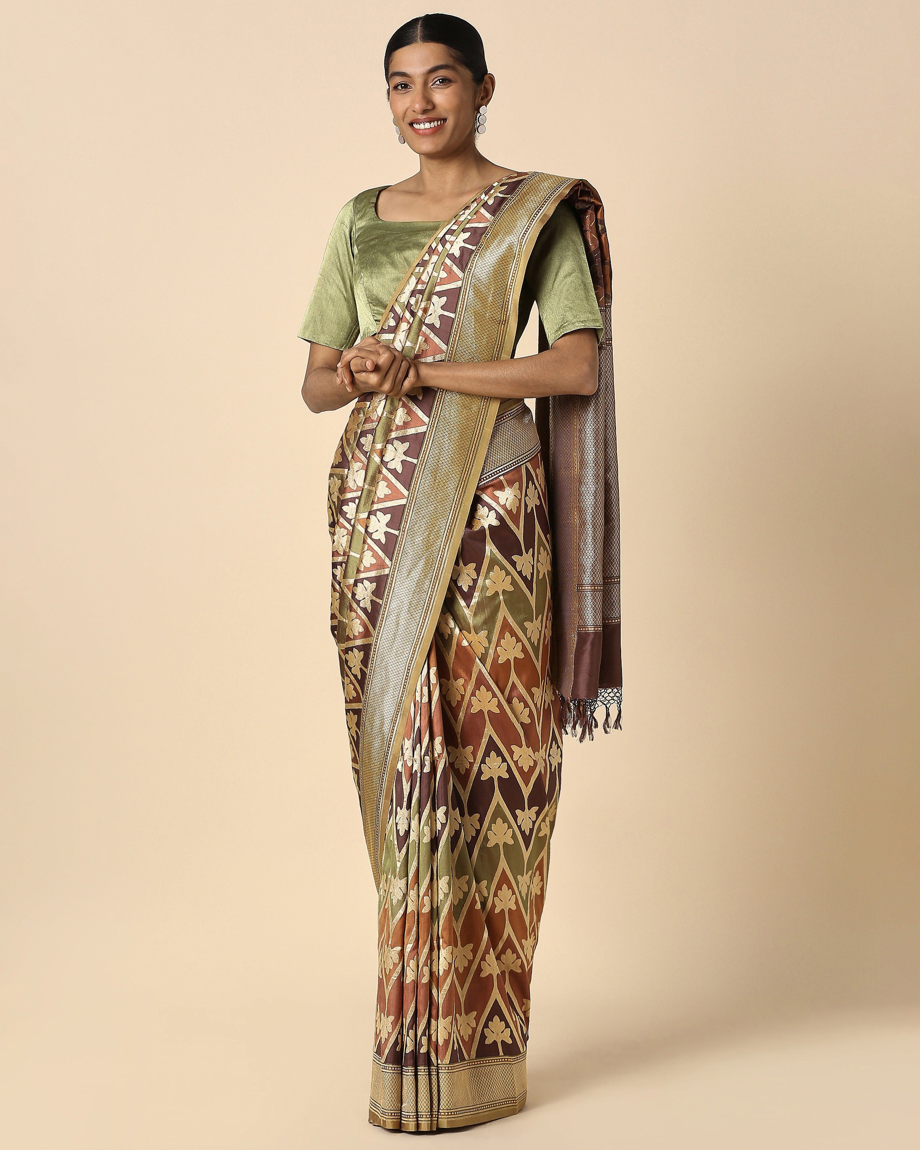 Yusur Banarasi Rangkaat Silk Saree