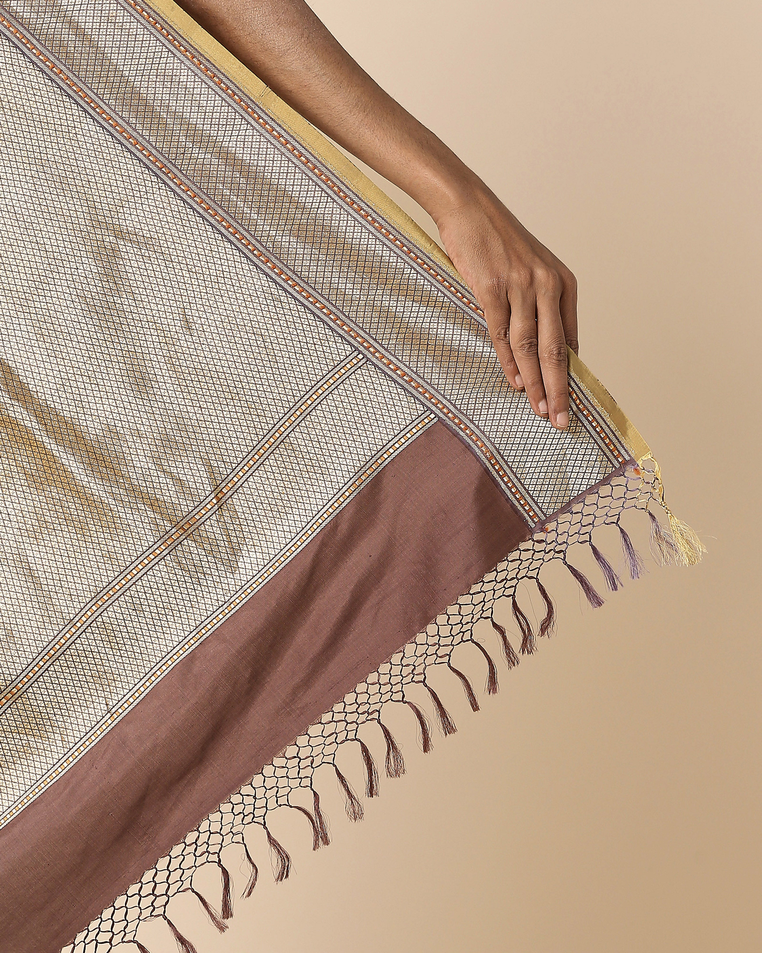 Yusur Banarasi Rangkaat Silk Saree
