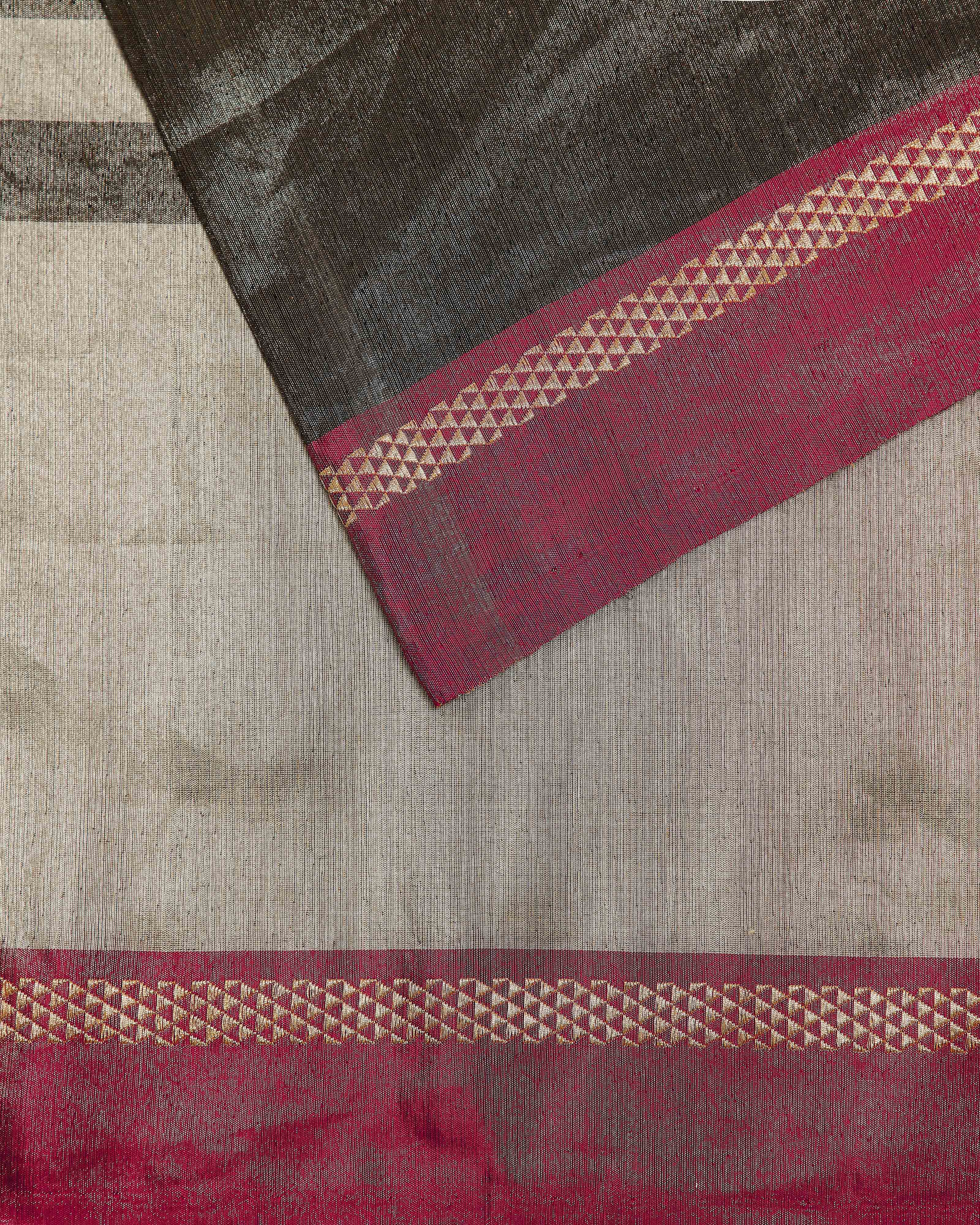 Amani Banarasi Kadwa Silk Saree