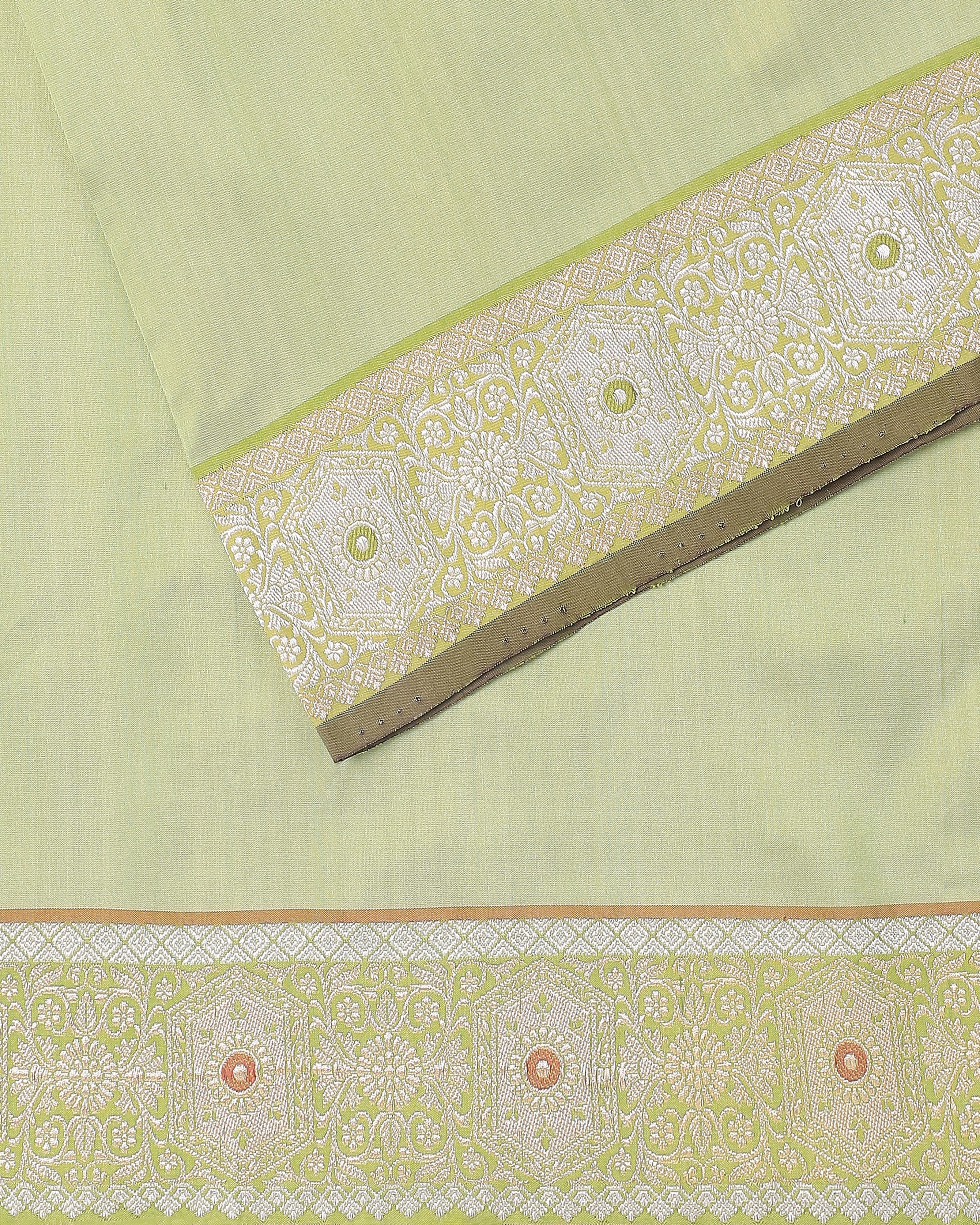 Aishaa Banarasi Kadwa Silk Saree