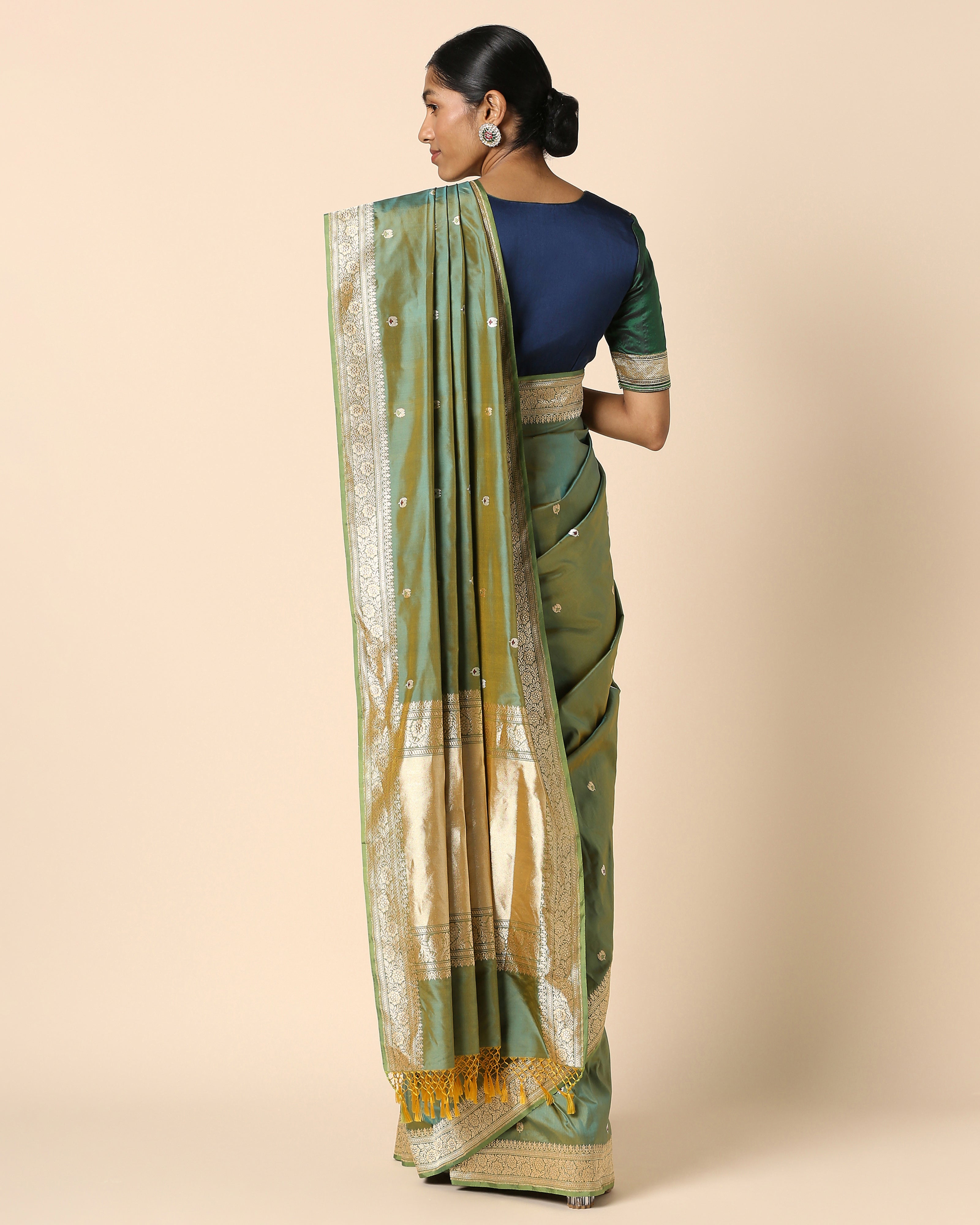 Tahoma Banarasi Kadwa Silk Saree