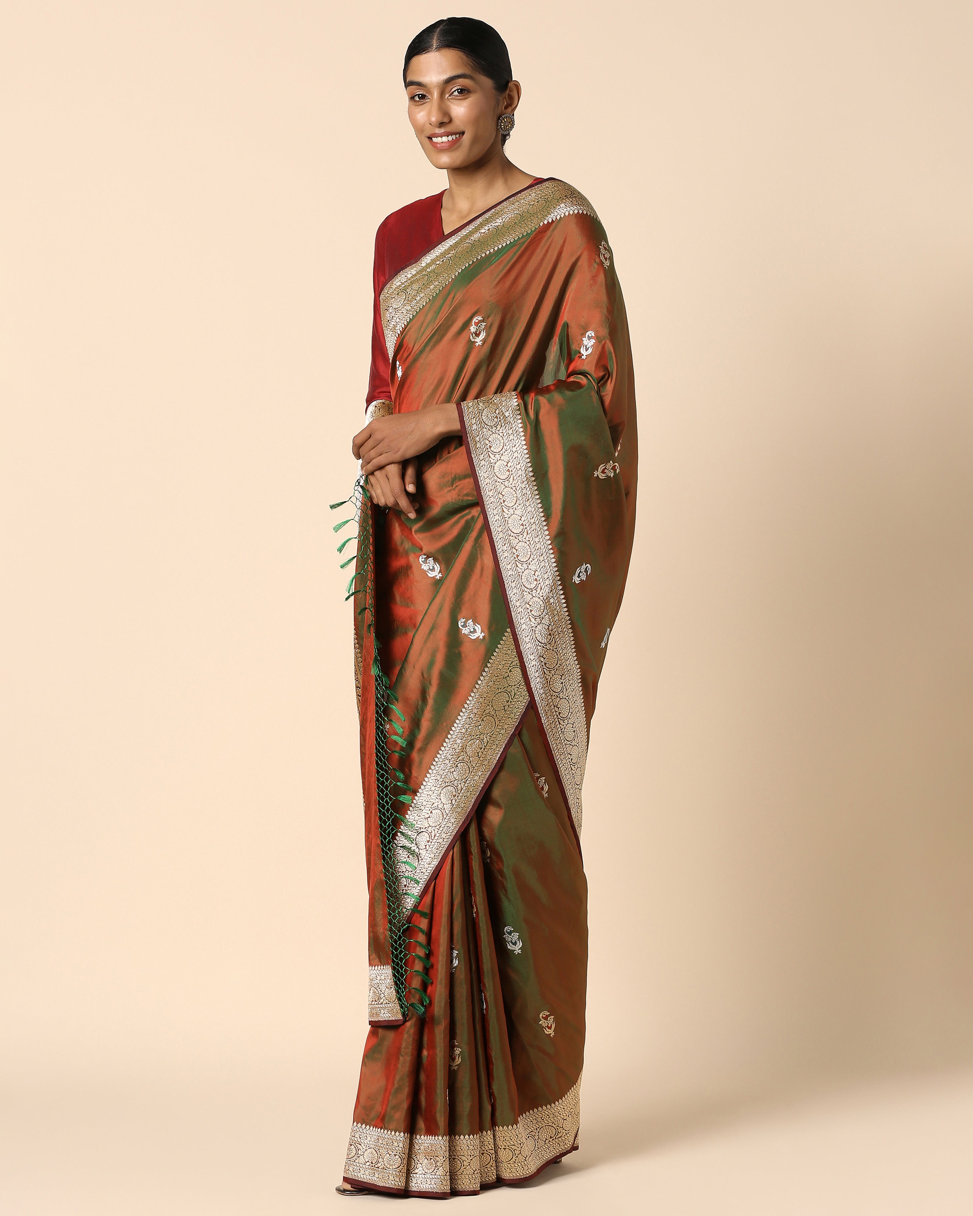 Malgun Banarasi Kadwa Silk Saree