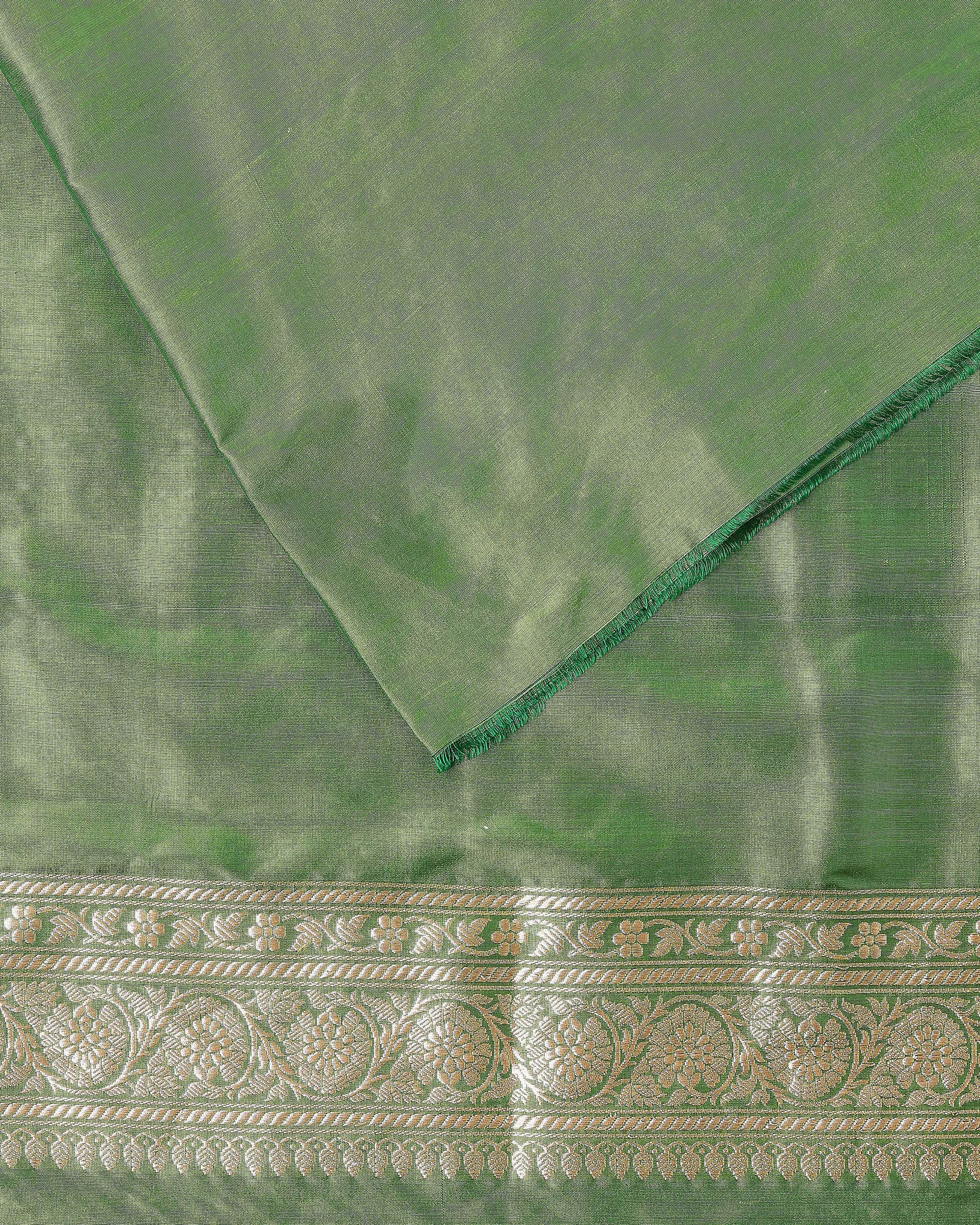 Malgun Banarasi Kadwa Silk Saree