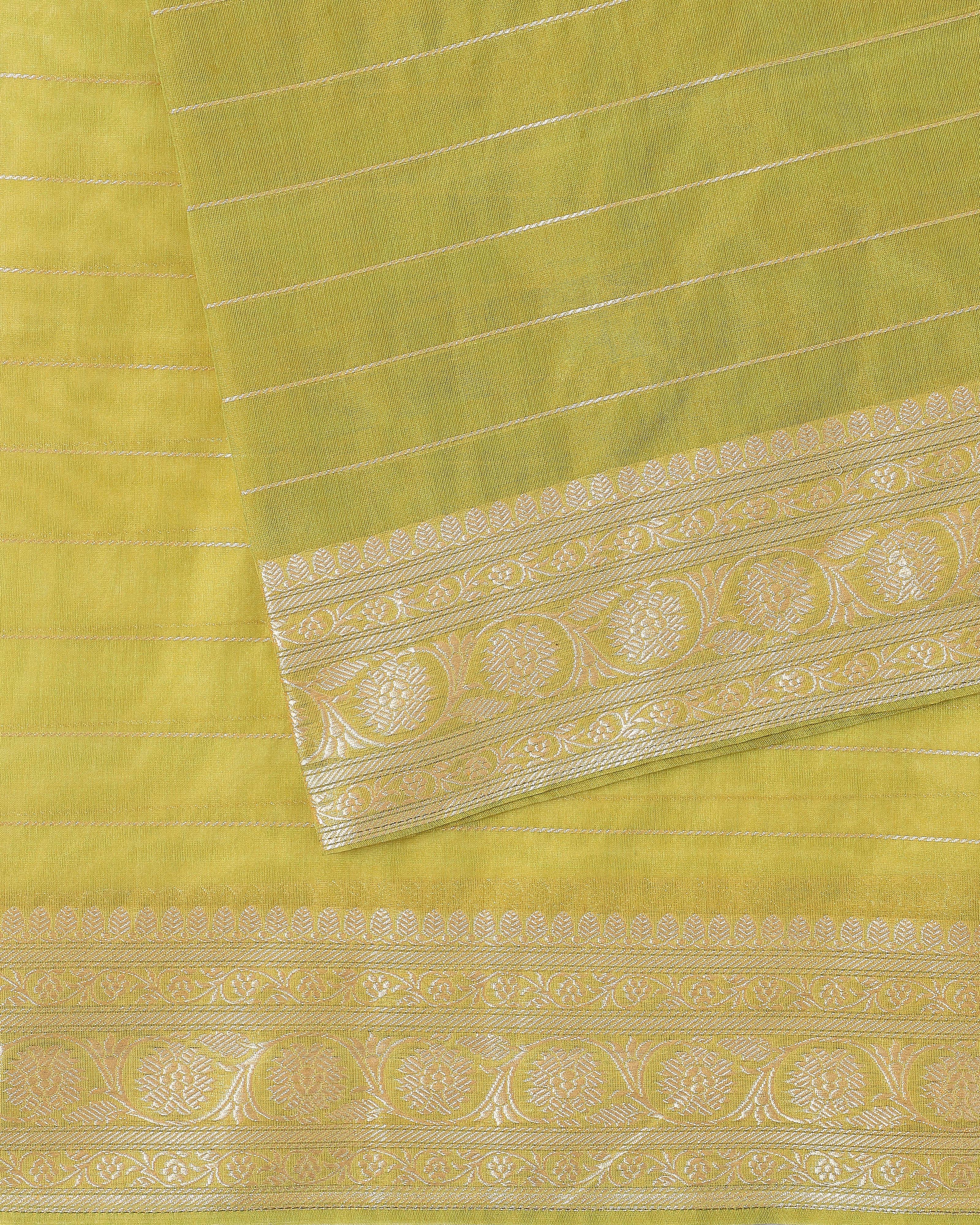 Vayda Banarasi Kadwa Silk Saree