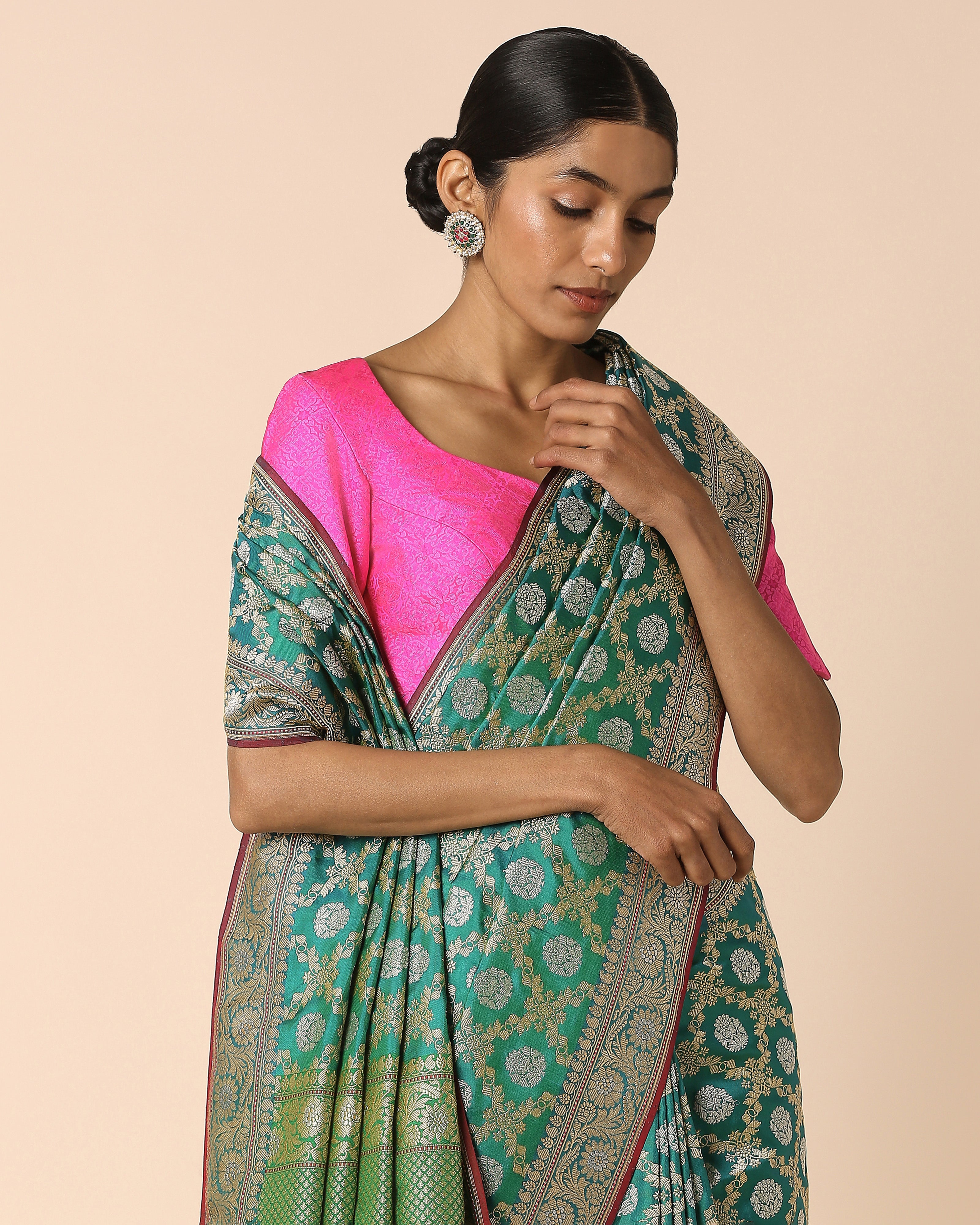 Iyanaa Banarasi Ektara Kadwa Silk Saree