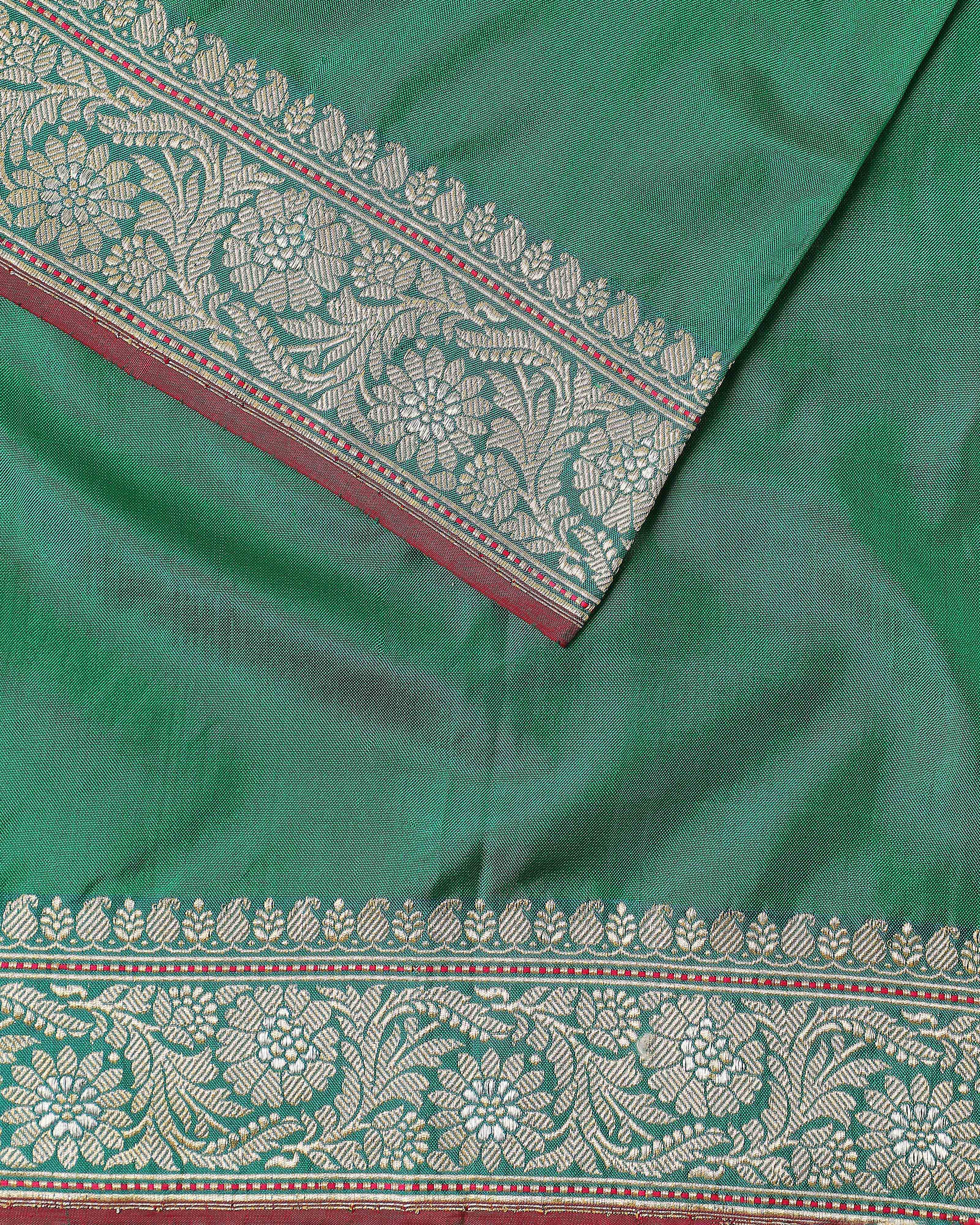 Iyanaa Banarasi Ektara Kadwa Silk Saree