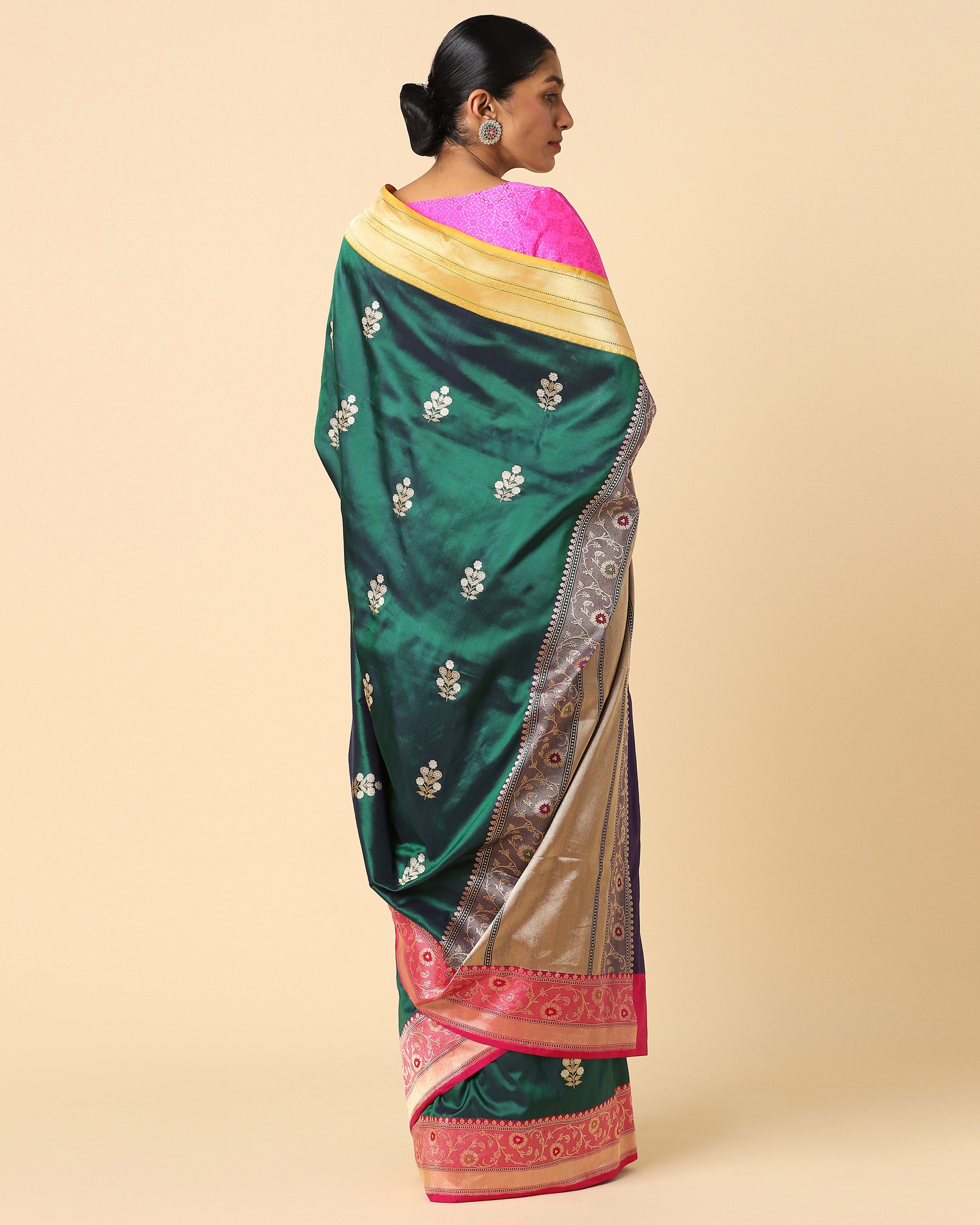 Anaylah Banarasi Kadwa Silk Saree