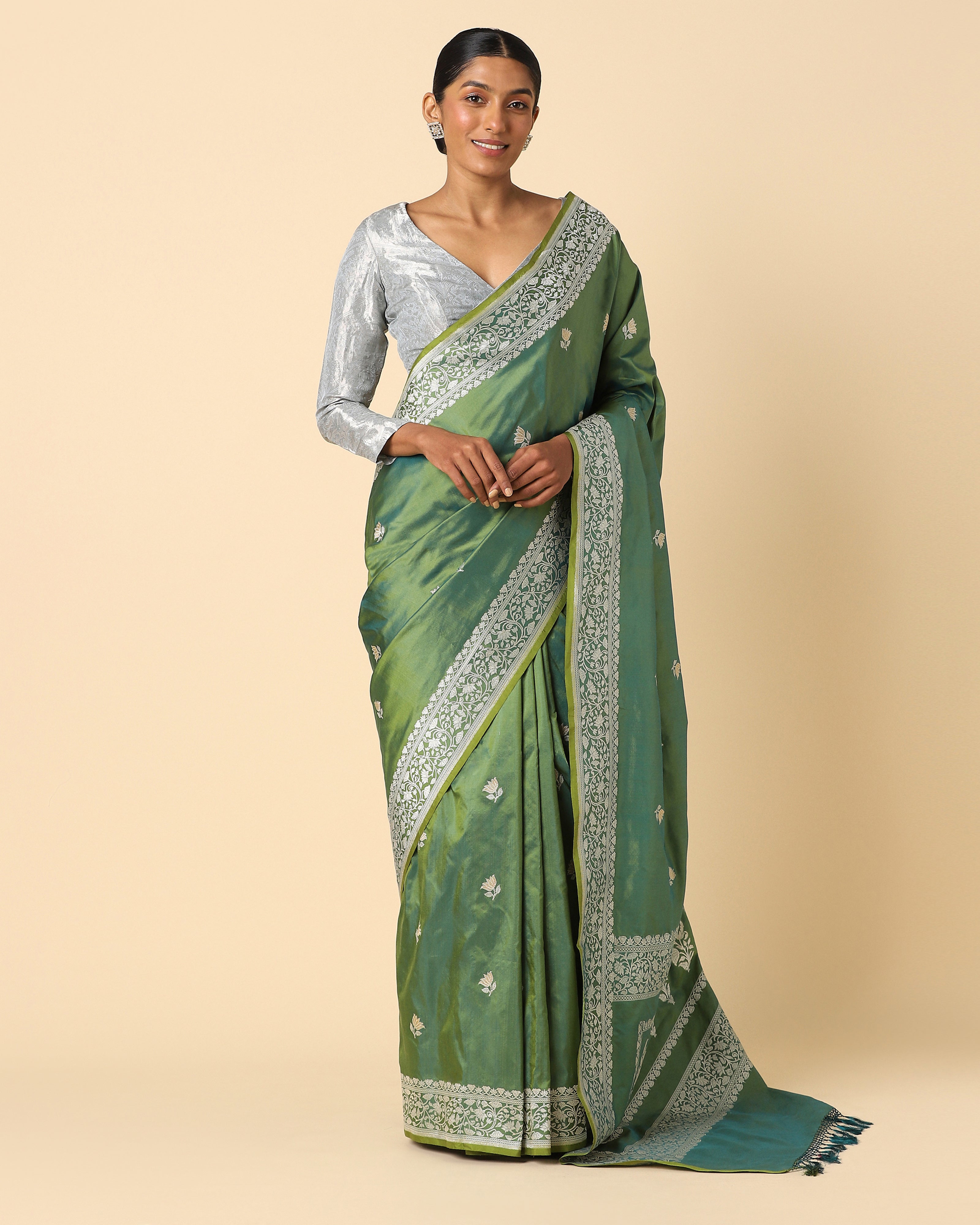 Aayla Banarasi Kadwa Silk Saree