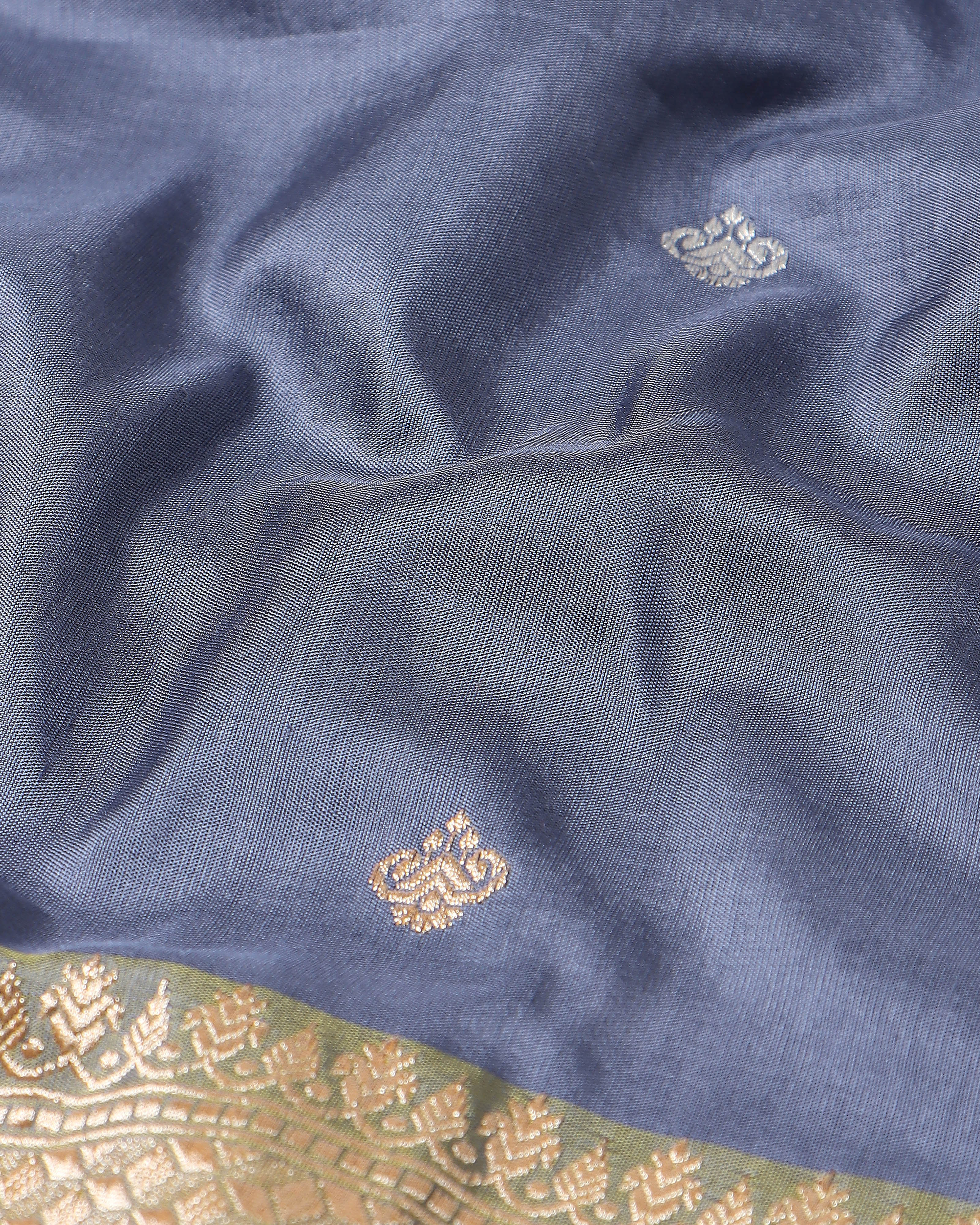 Vaeda Banarasi Kadwa Silk Saree