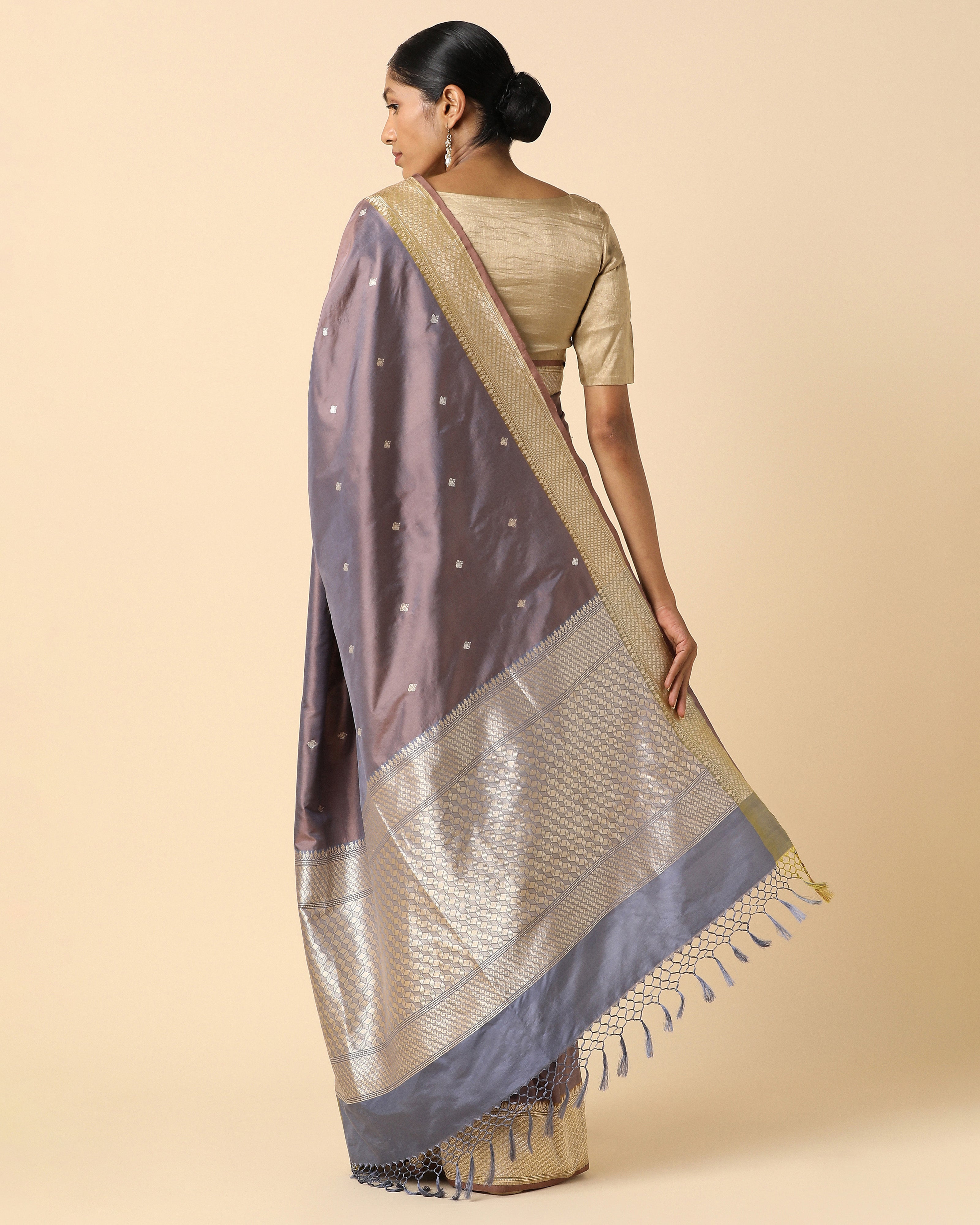 Vaeda Banarasi Kadwa Silk Saree