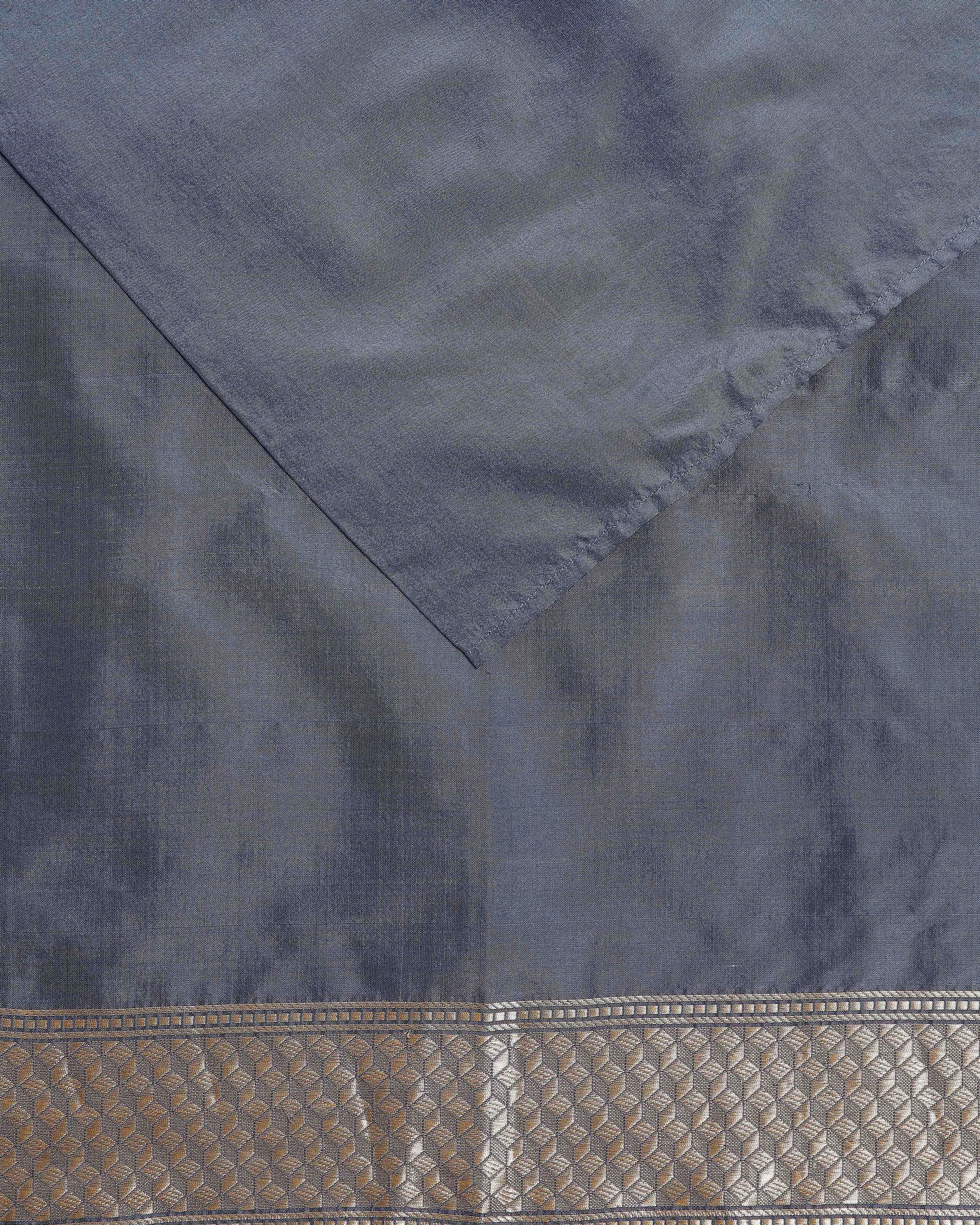 Vaeda Banarasi Kadwa Silk Saree