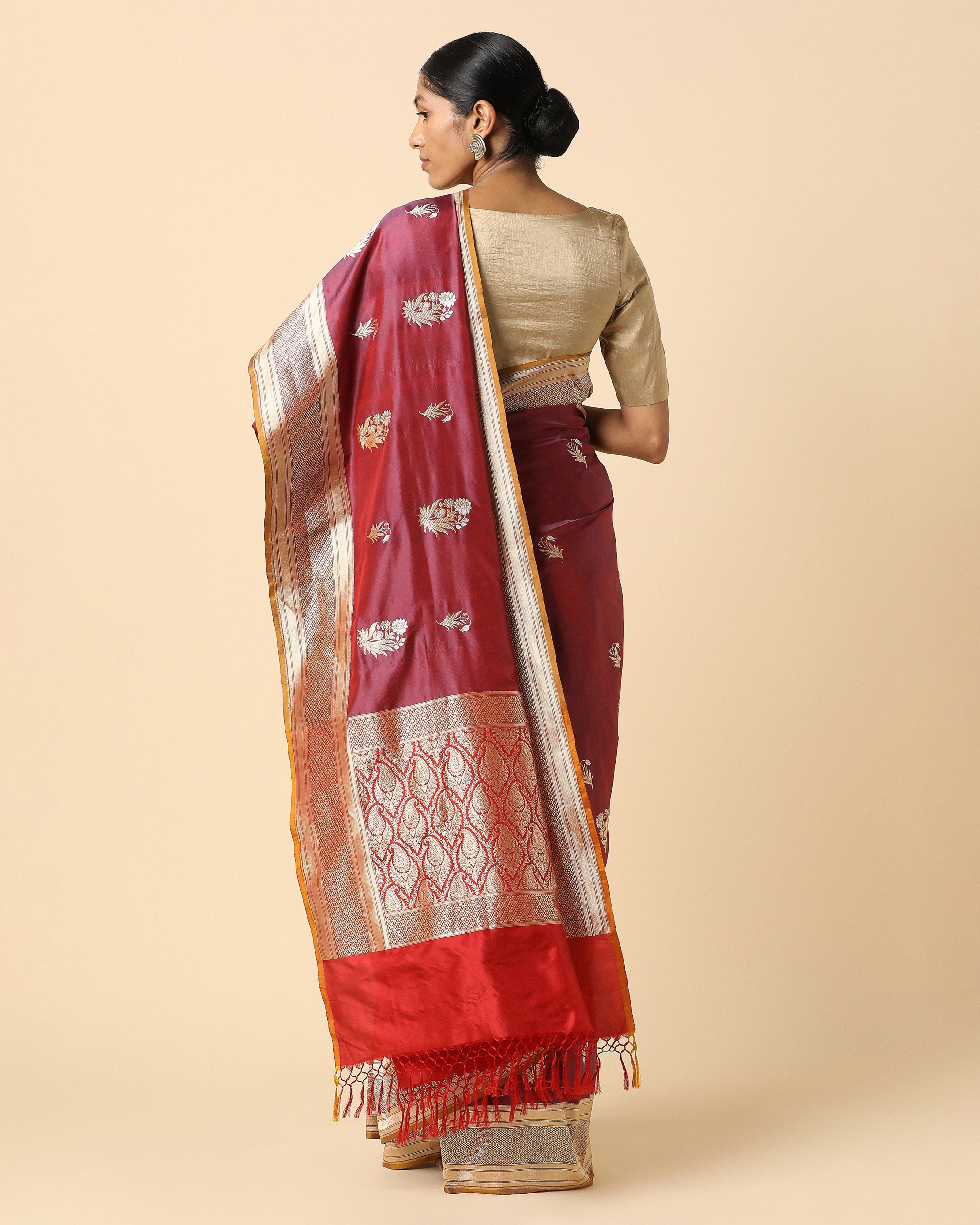 Niaara Banarasi Kadwa Silk Saree