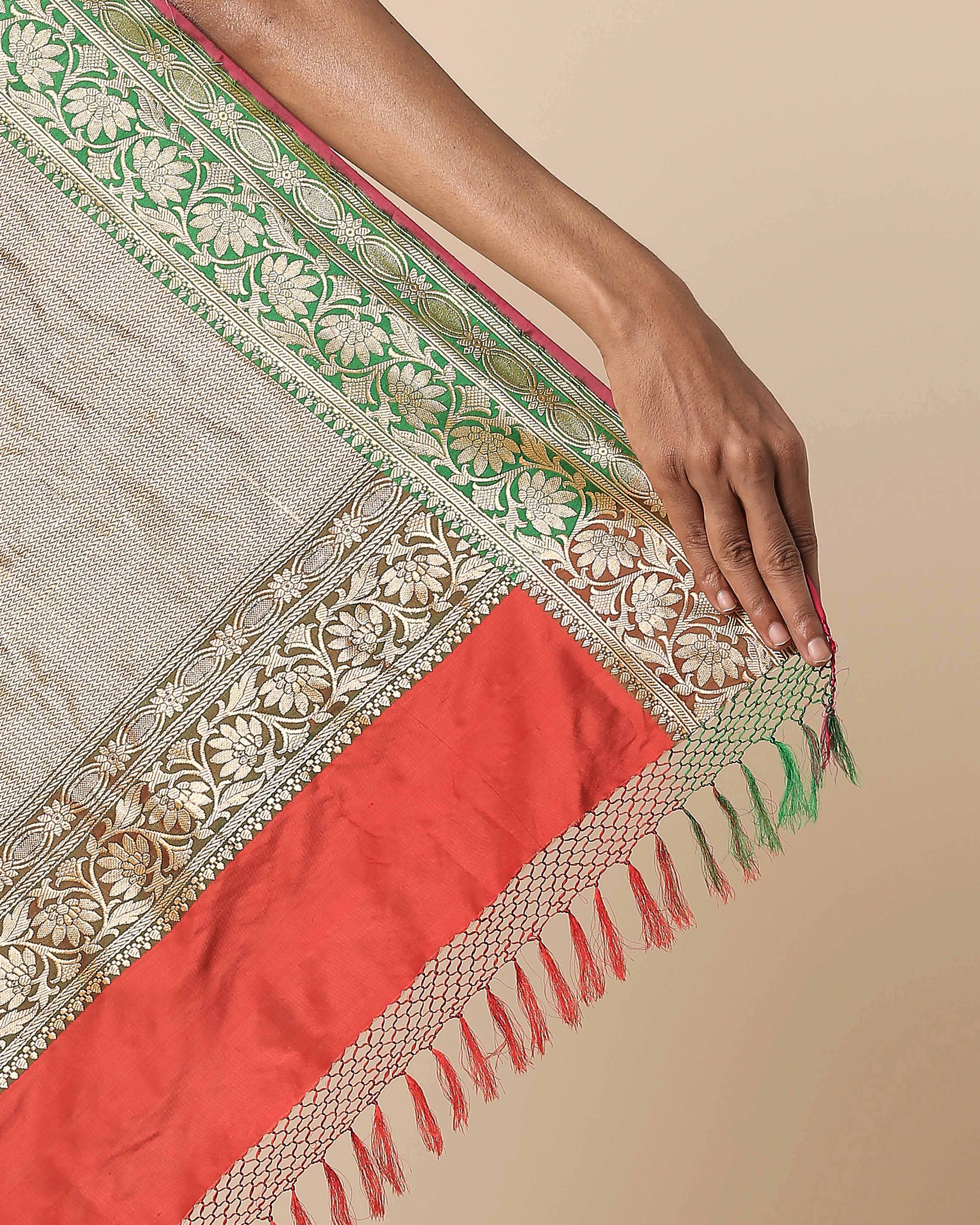Jayonna Banarasi Kadwa Silk Saree