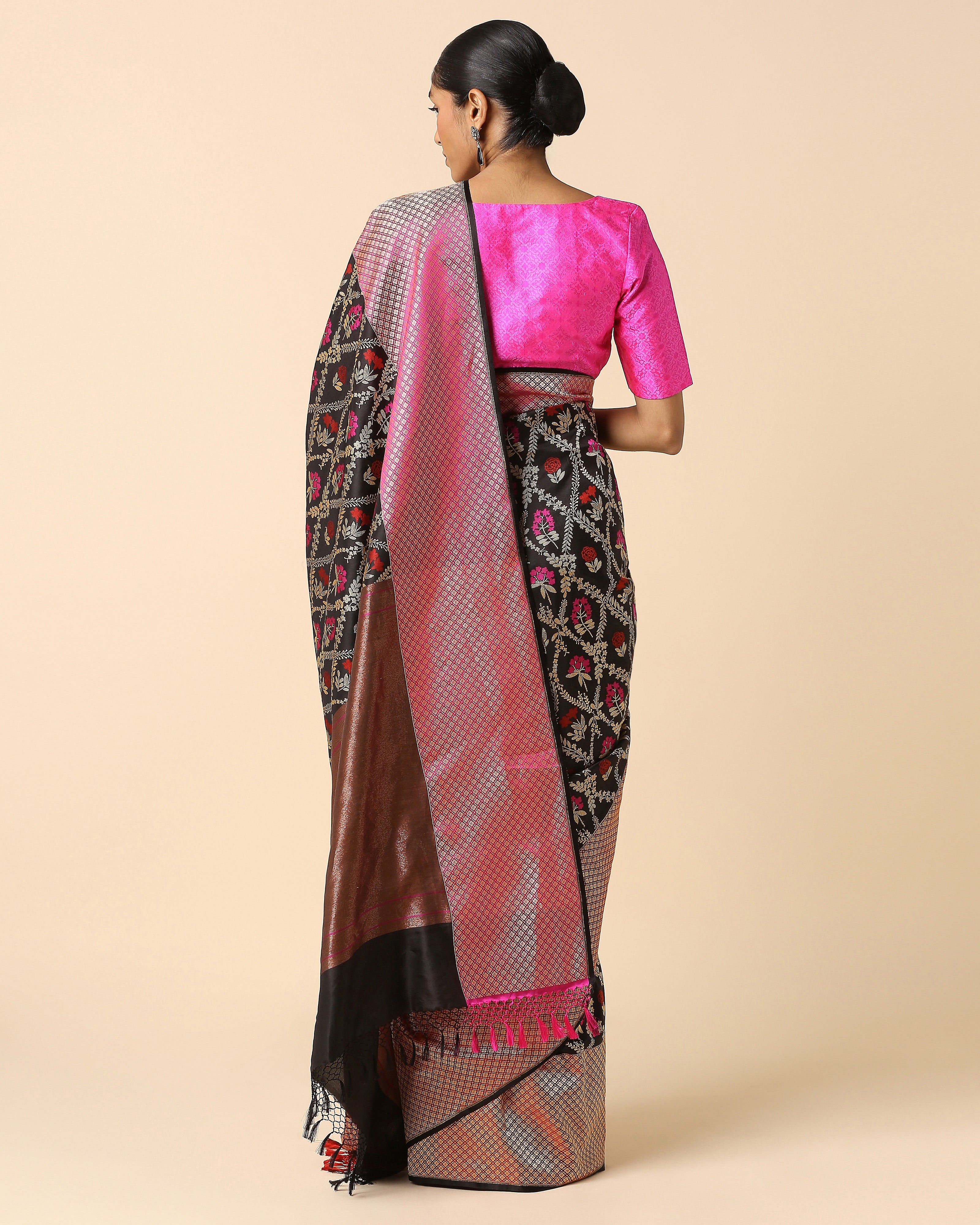 Ajni Banarasi Kadwa Silk Saree