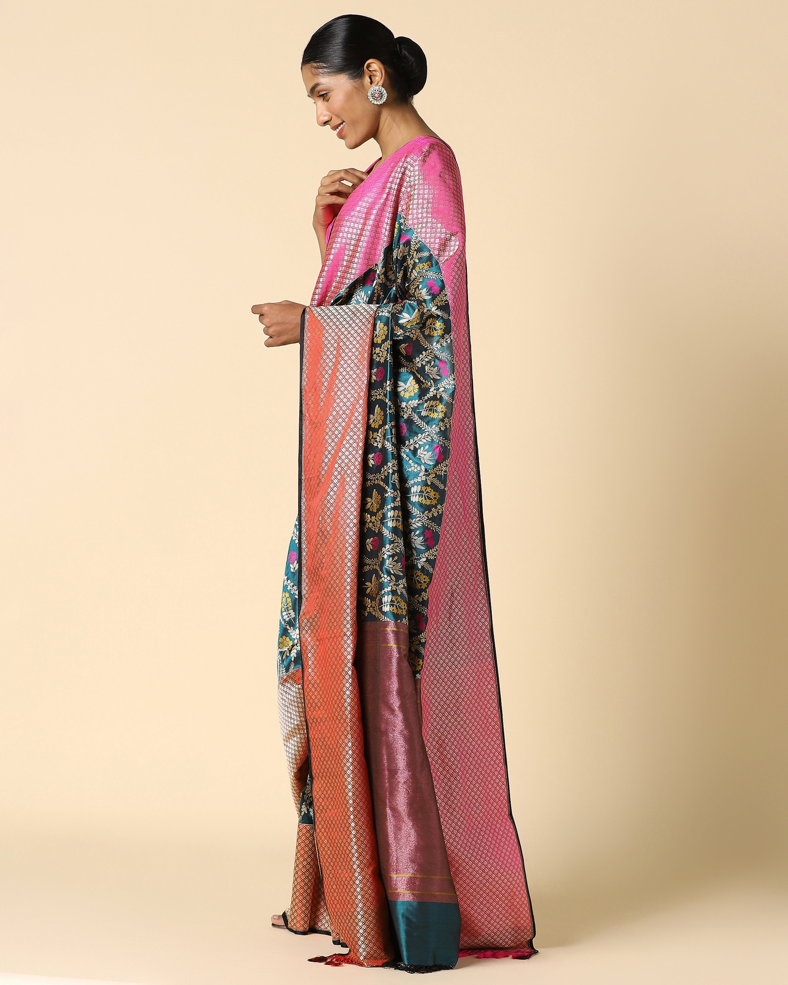 Ajni Banarasi Kadwa Silk Saree
