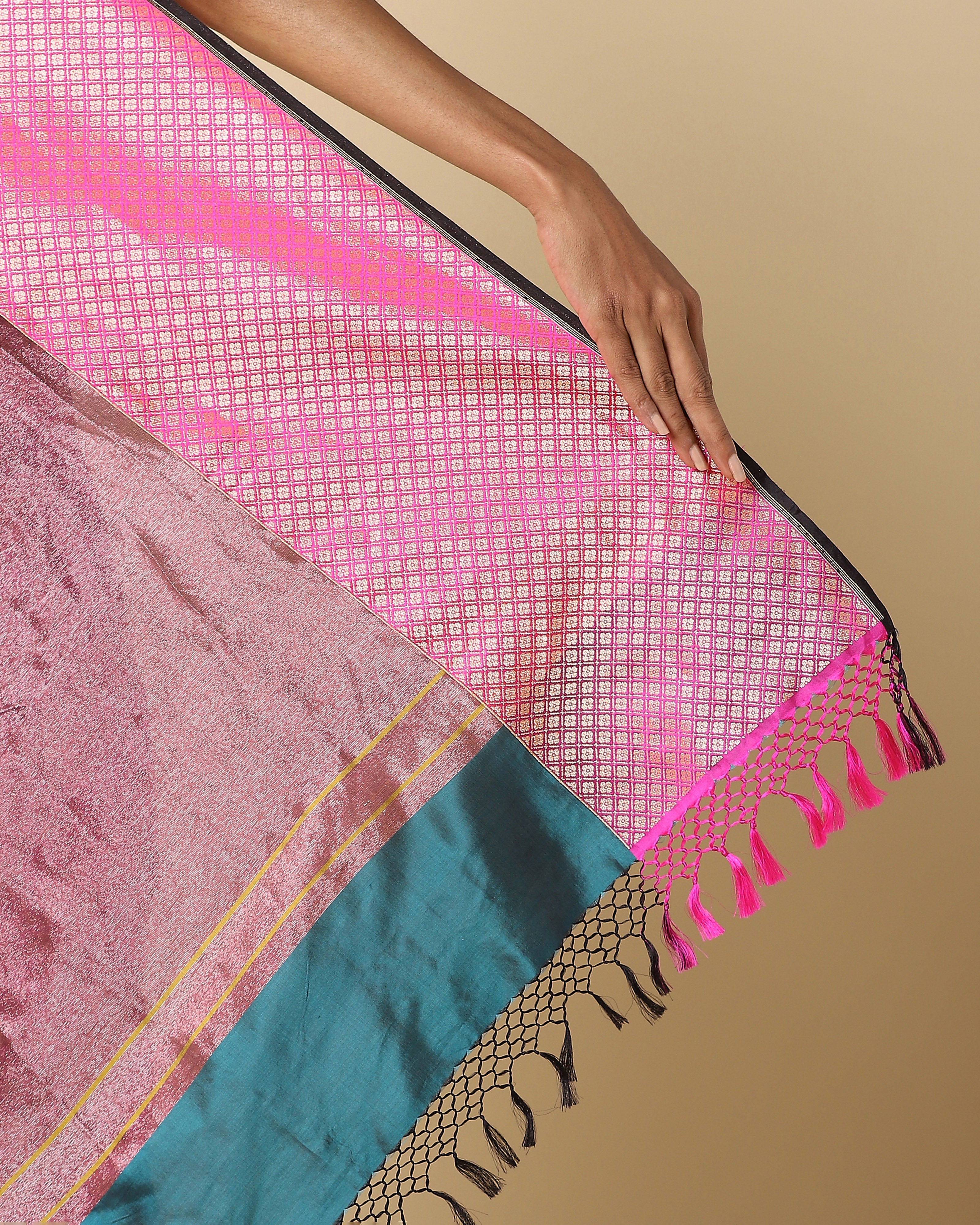 Ajni Banarasi Kadwa Silk Saree