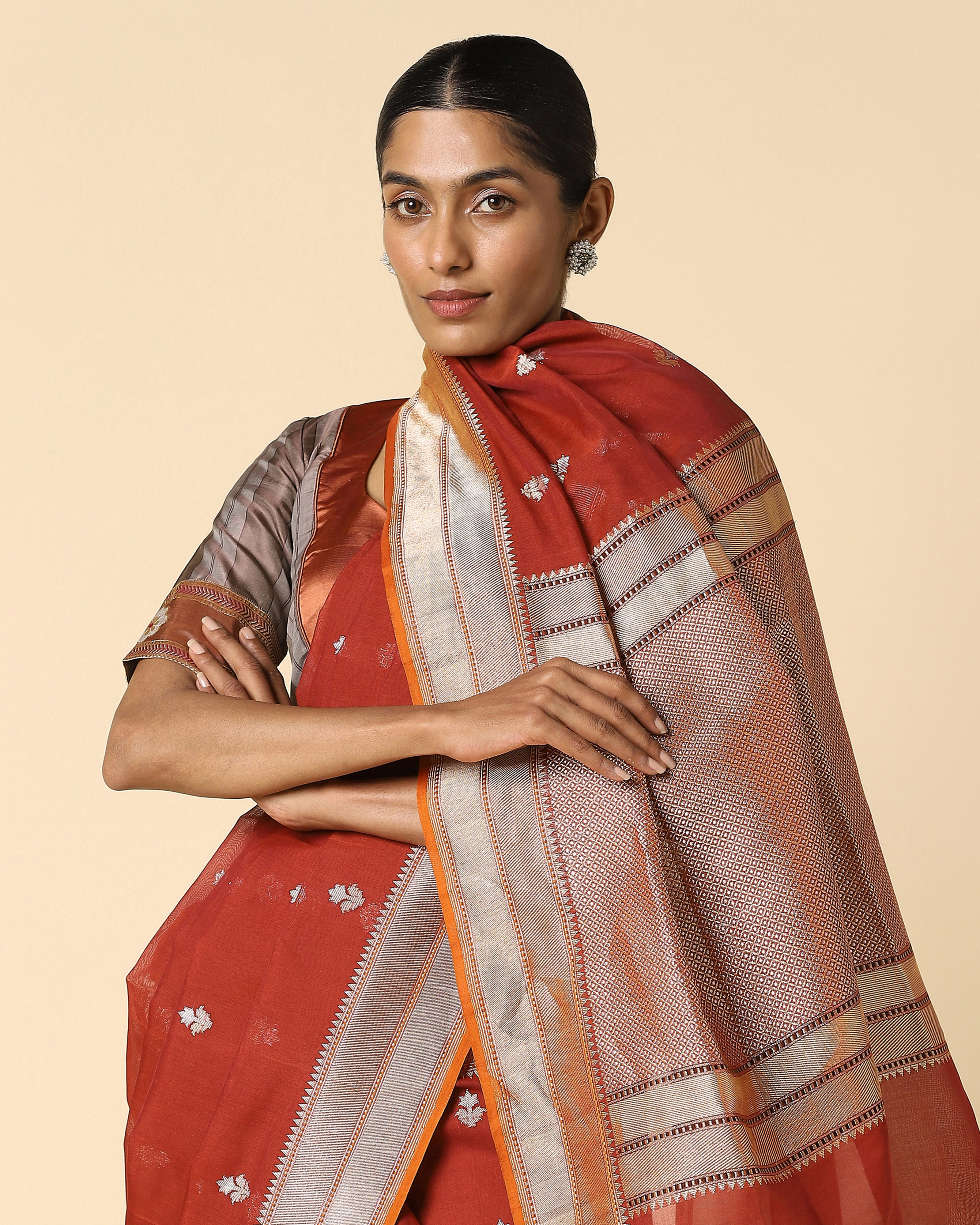 Parinika Banarasi Kadwa Cotton Saree