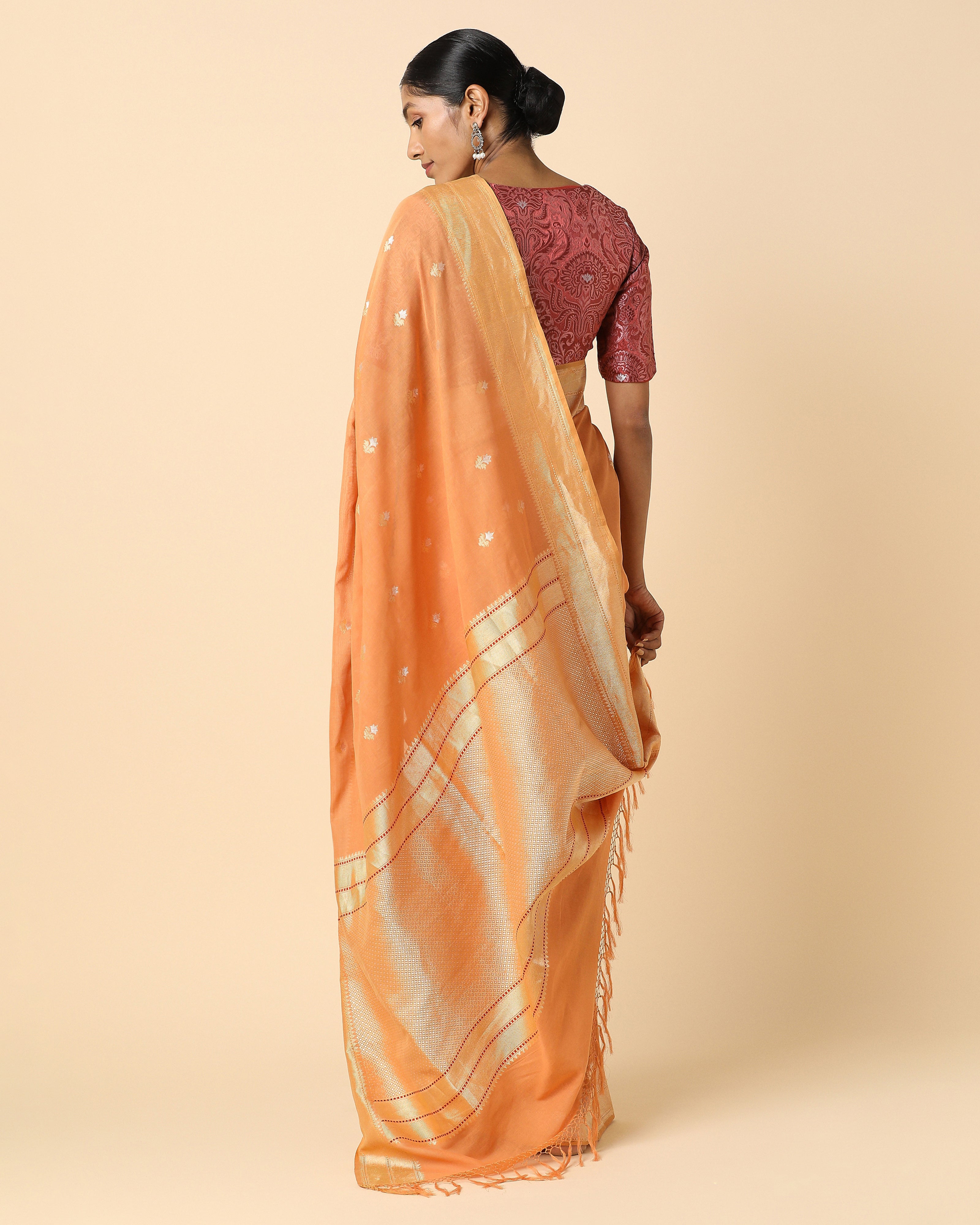 Parinika Banarasi Kadwa Cotton Saree