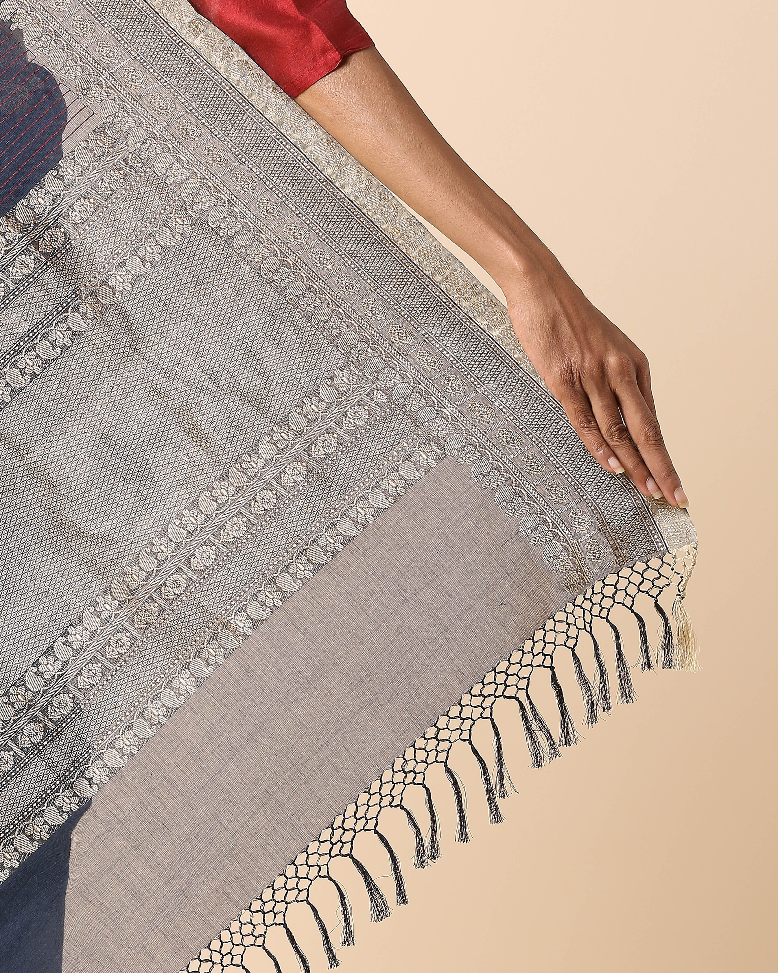Atiana Banarasi Kadwa Cotton Saree