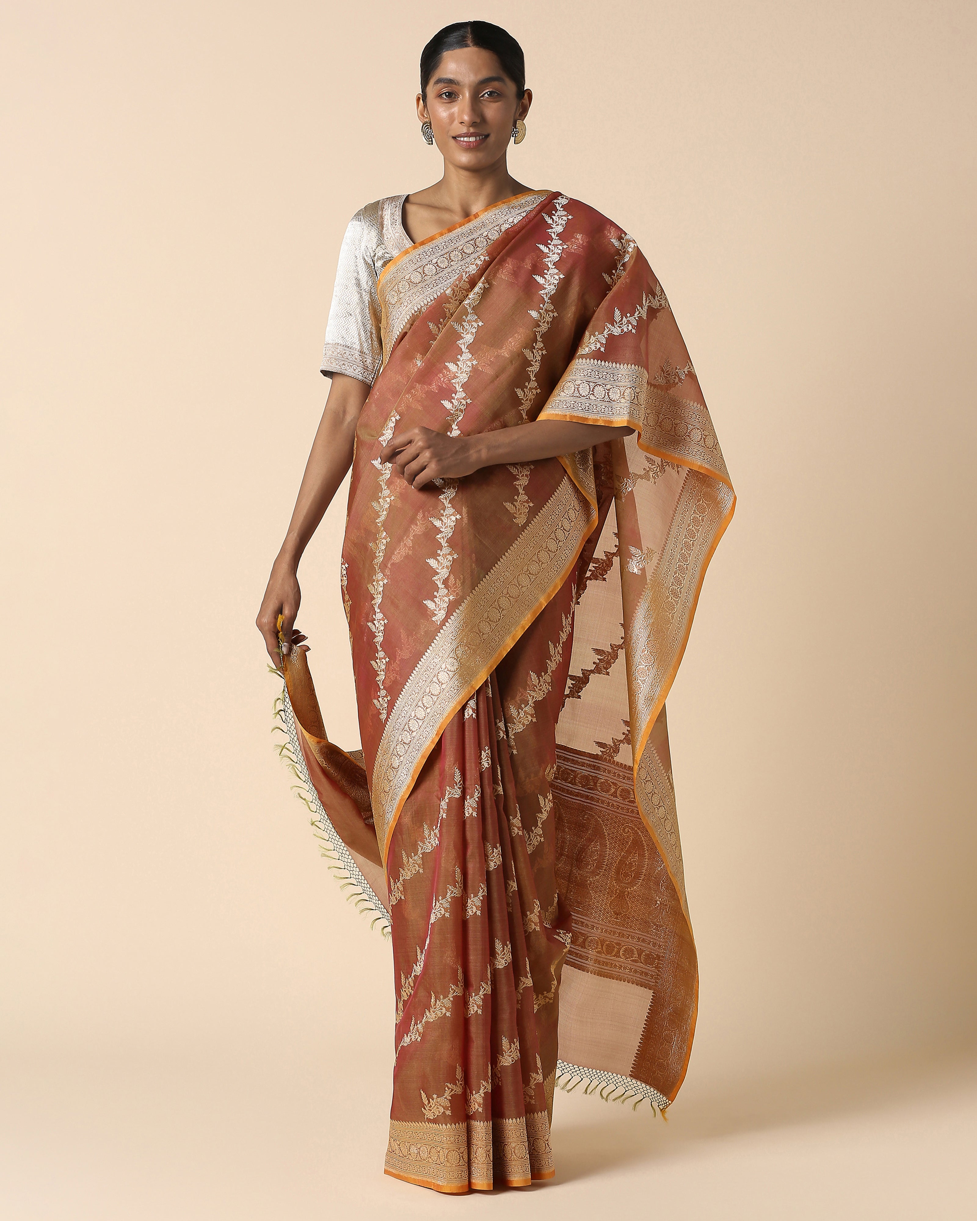 Vayda Banarasi Kadwa Silk Saree