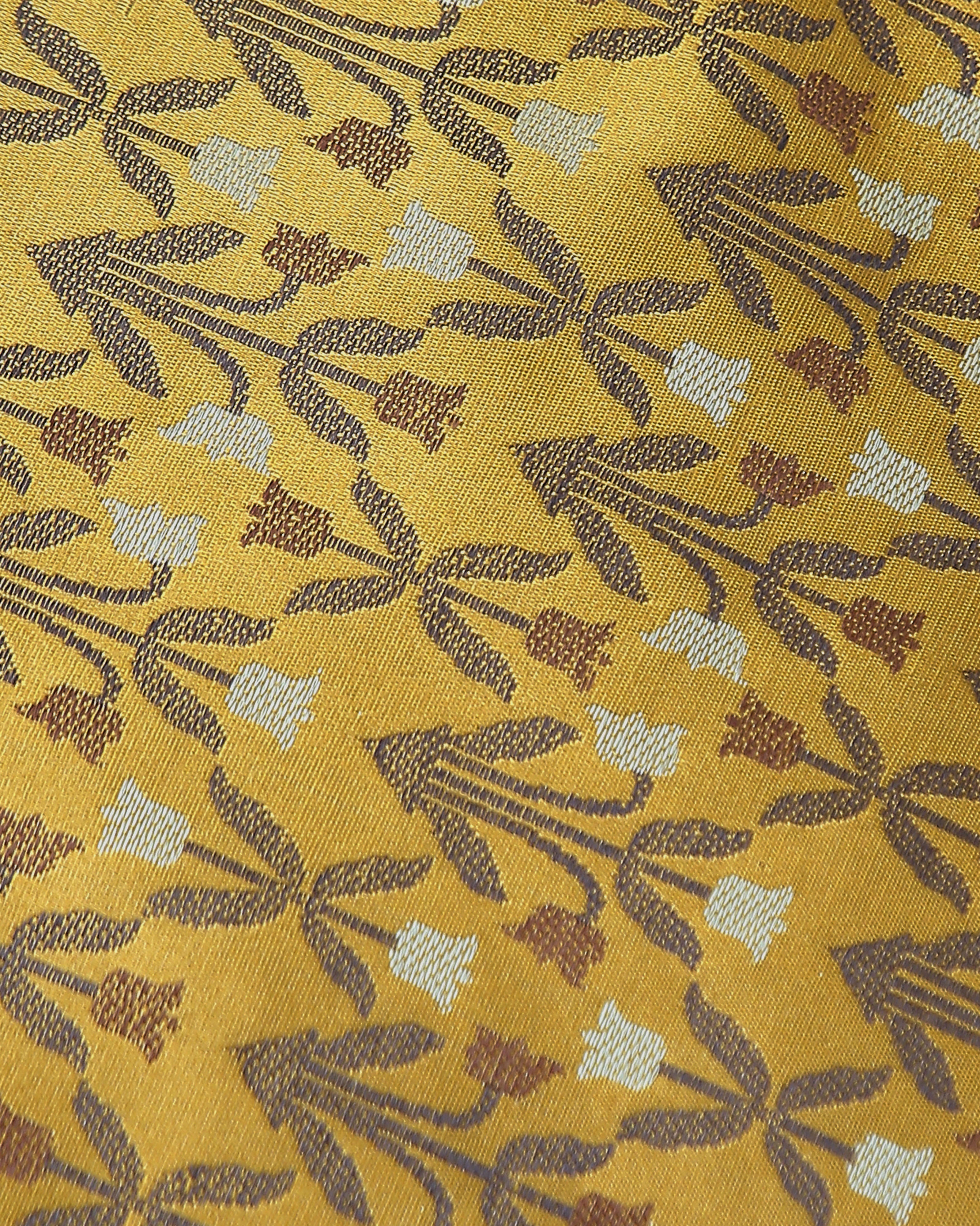 Kashini Banarasi Tanchoi Silk Suit Fabric