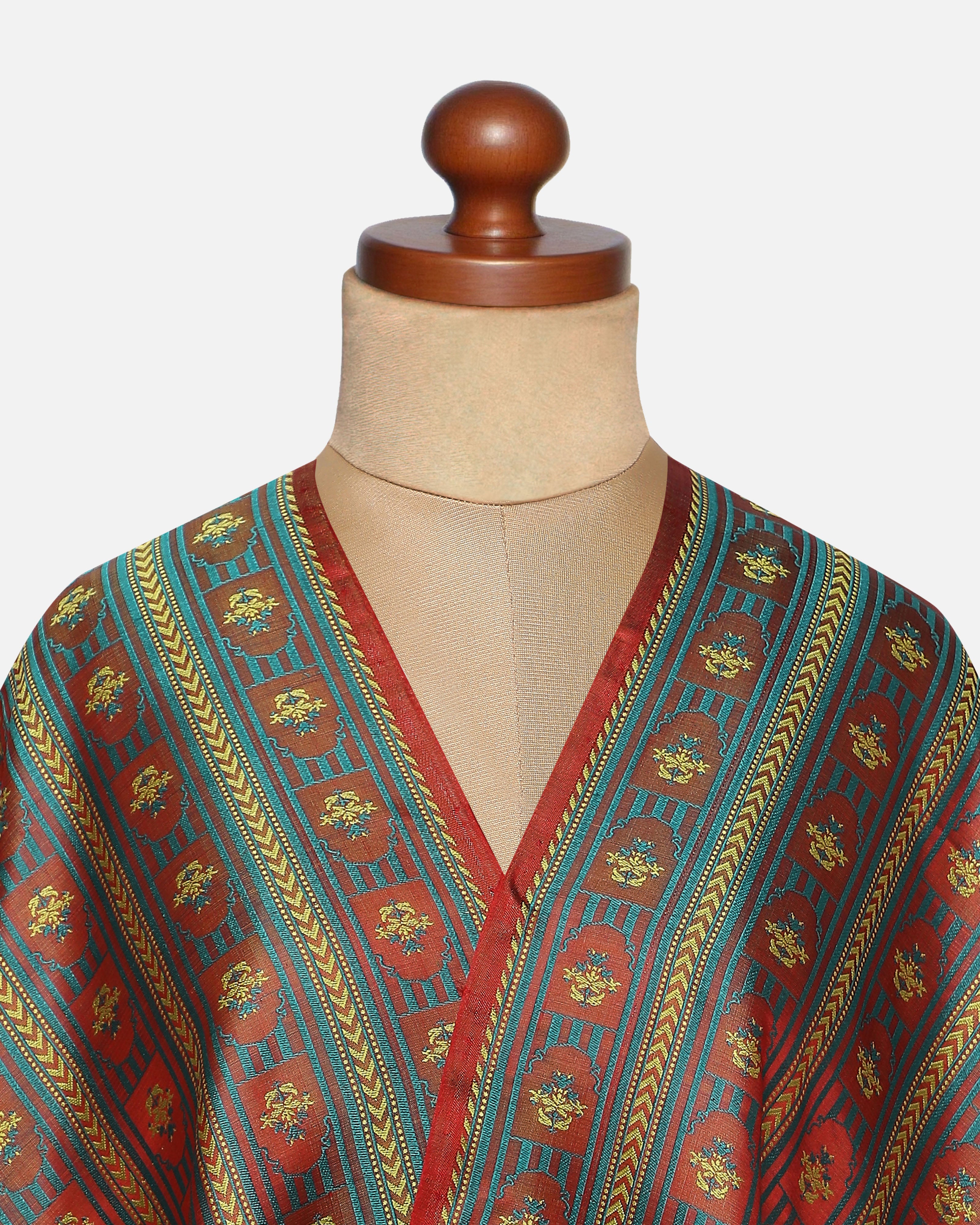 Daimaa Banarasi Tanchoi Silk Suit Fabric