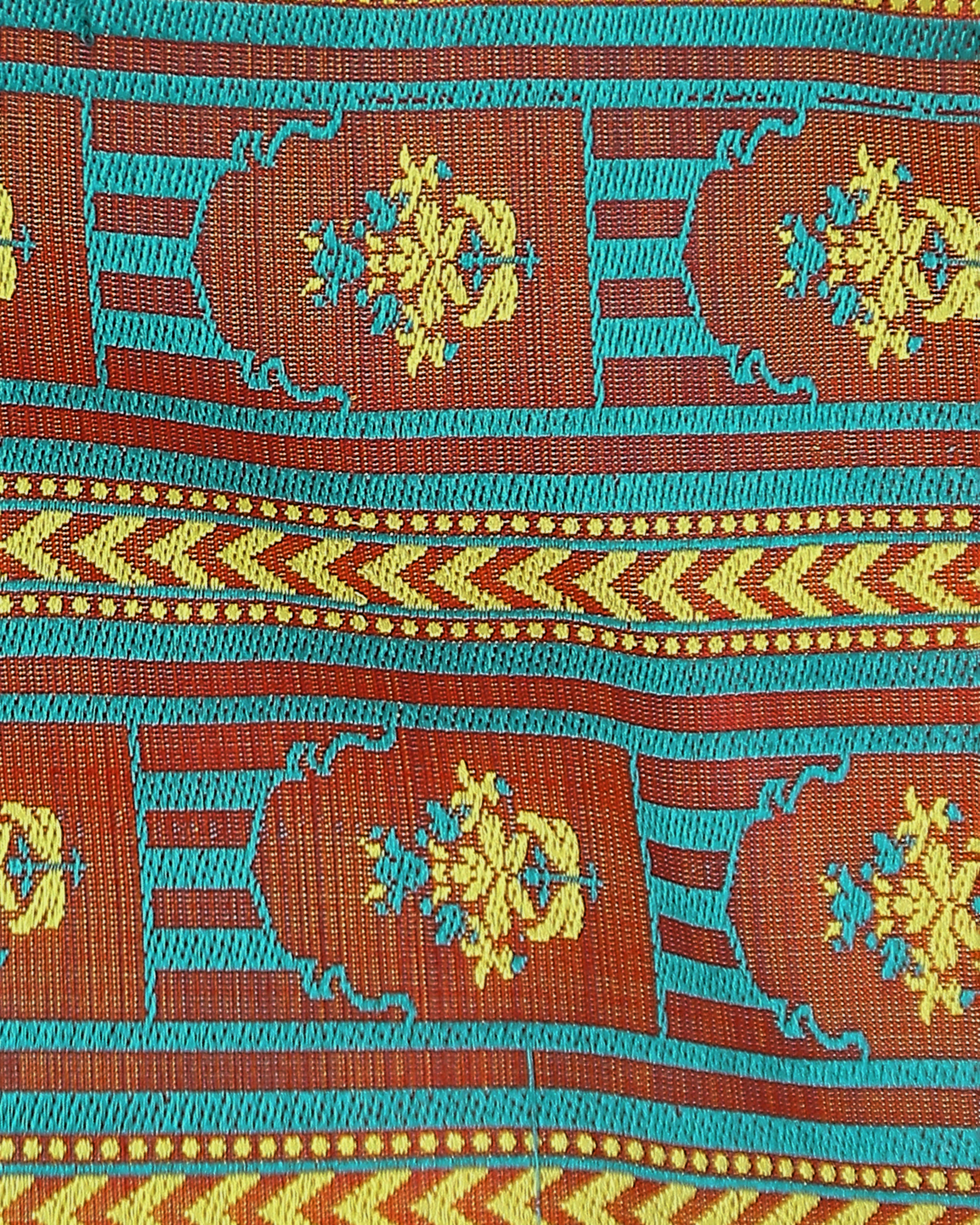 Daimaa Banarasi Tanchoi Silk Suit Fabric