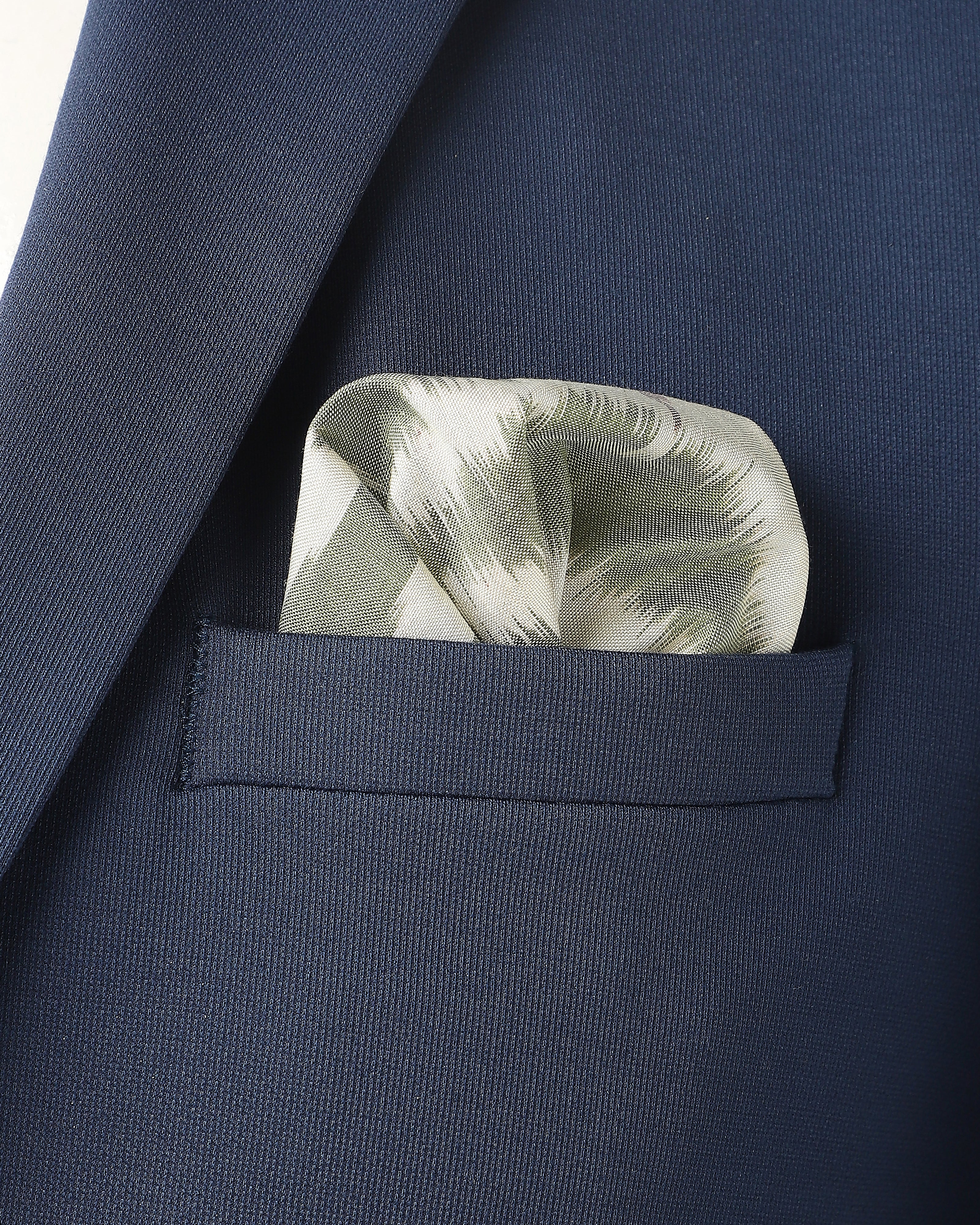 Pinwheel Pochampally Weft Ikat Cotton Silk Pocket Square