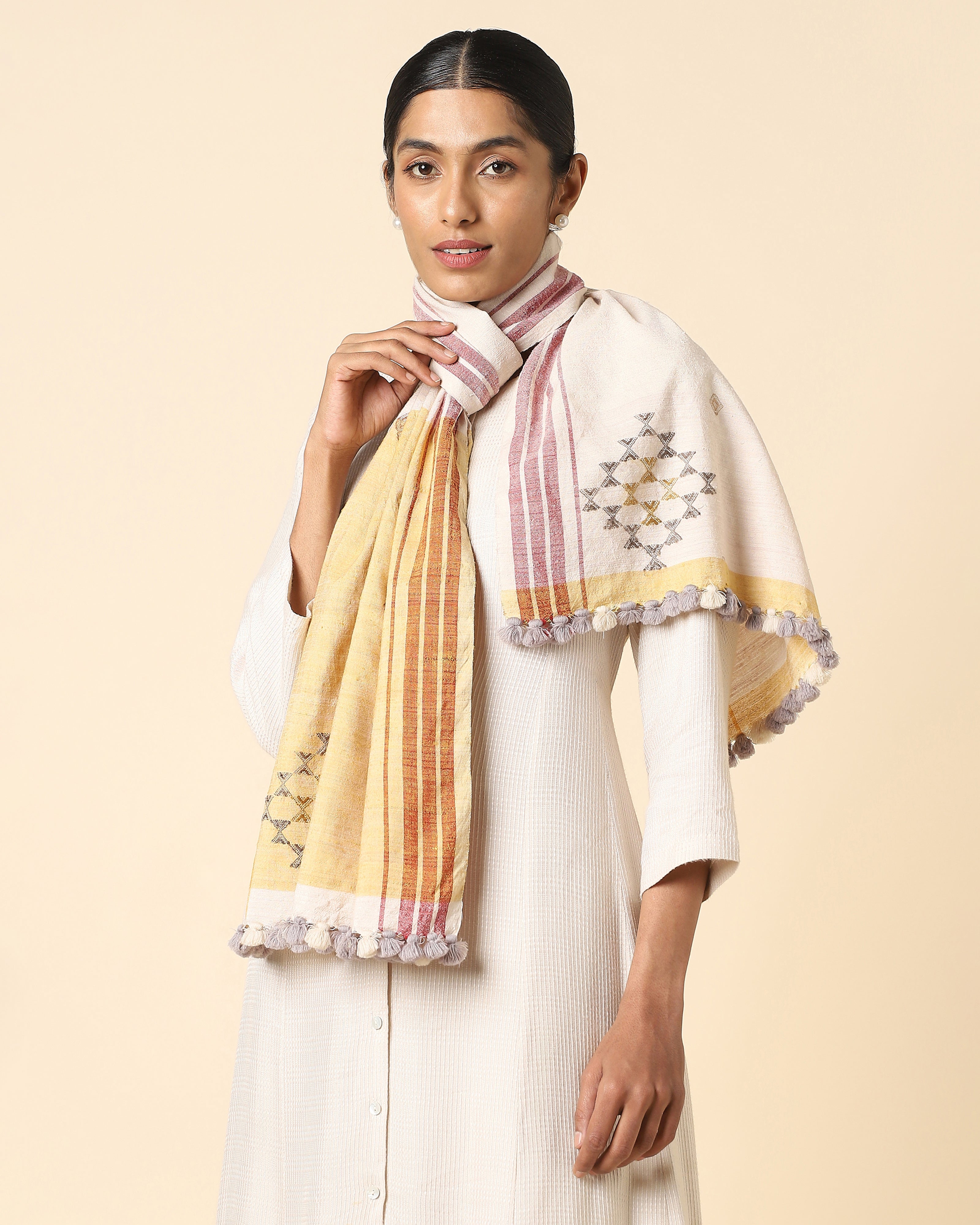 Seya Bhujodi Extra Weft Wool Silk Stole
