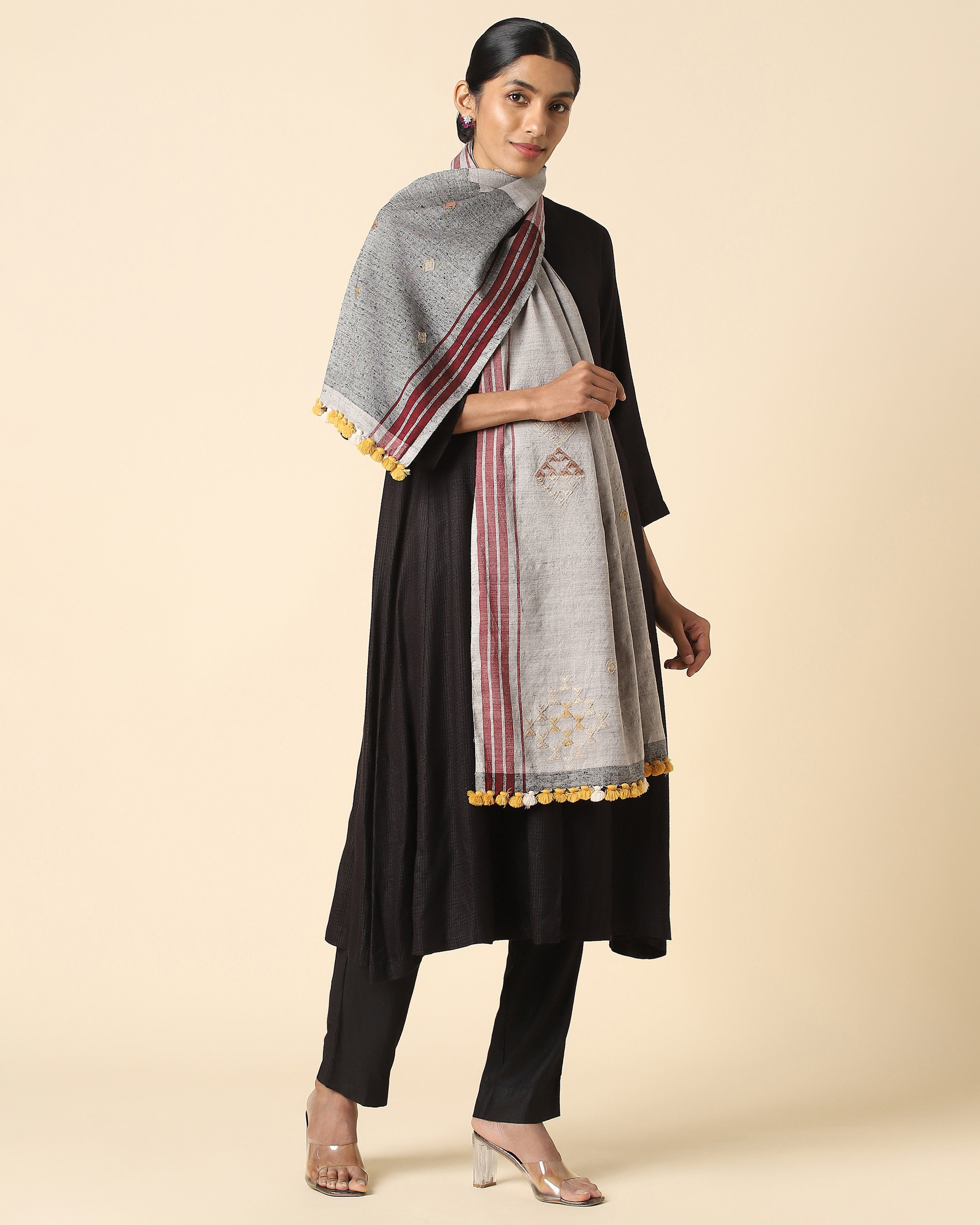 Seya Bhujodi Extra Weft Wool Silk Stole