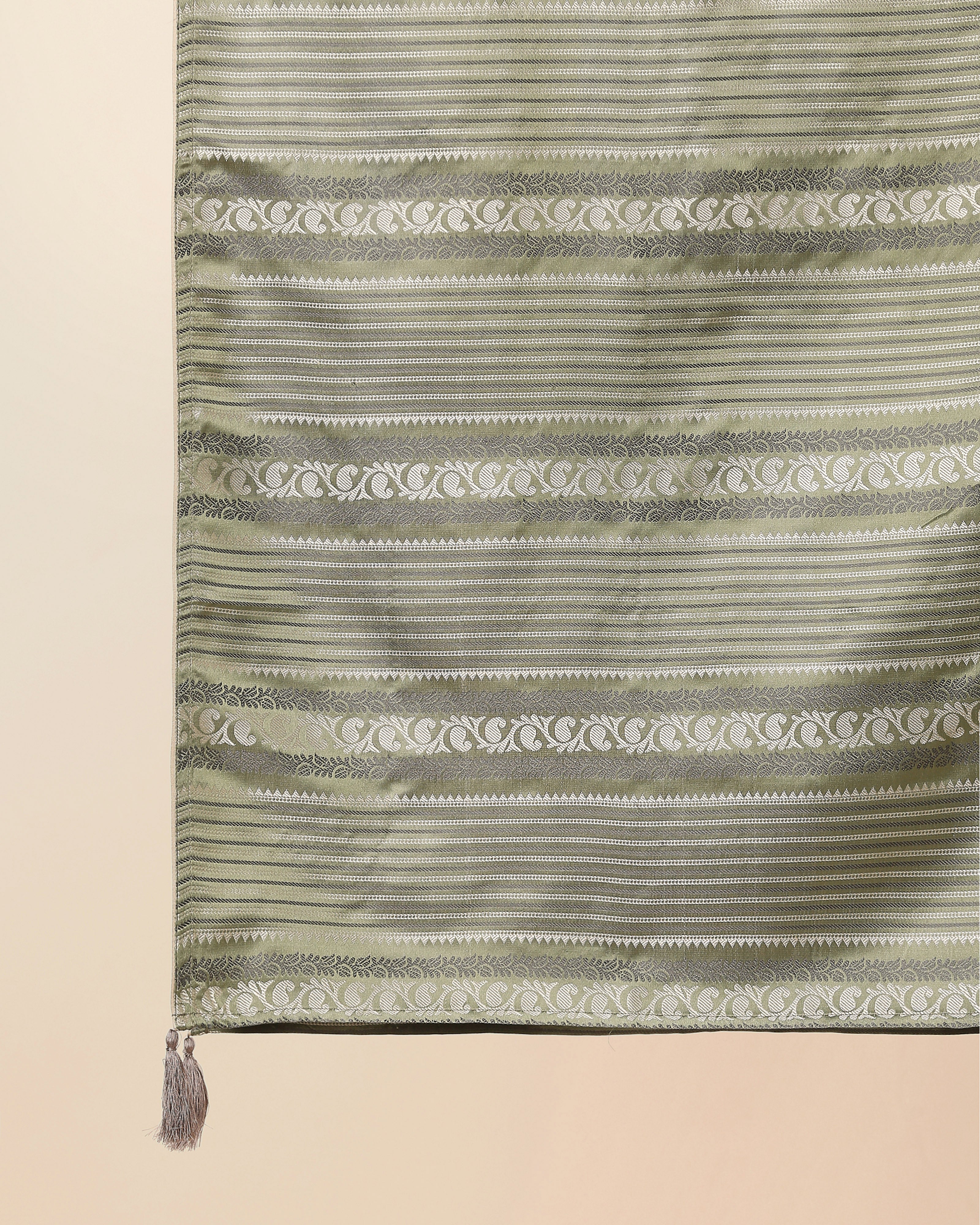 Refa Banarasi Tanchoi Silk Stole