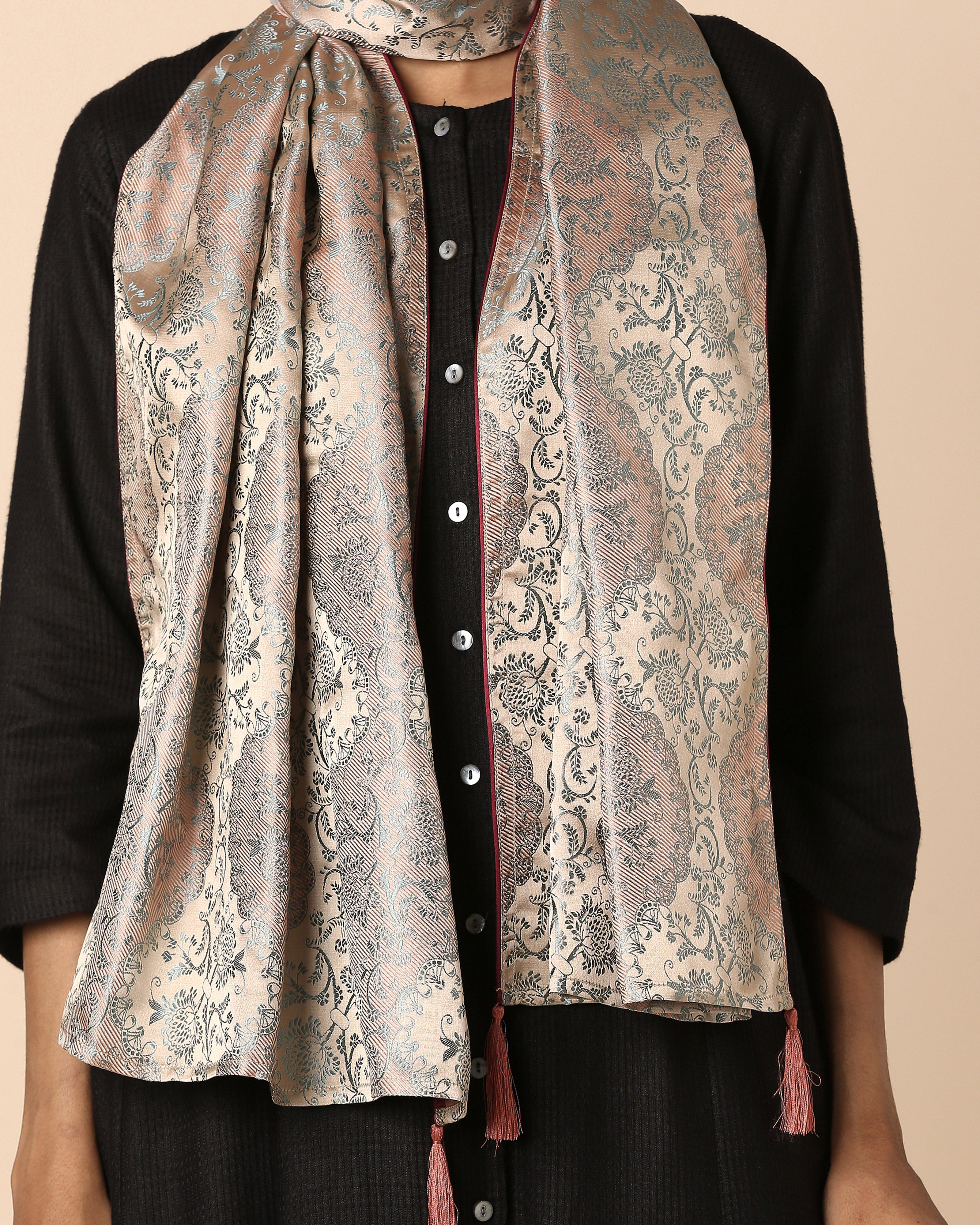 Fana Banarasi Tanchoi Silk Stole