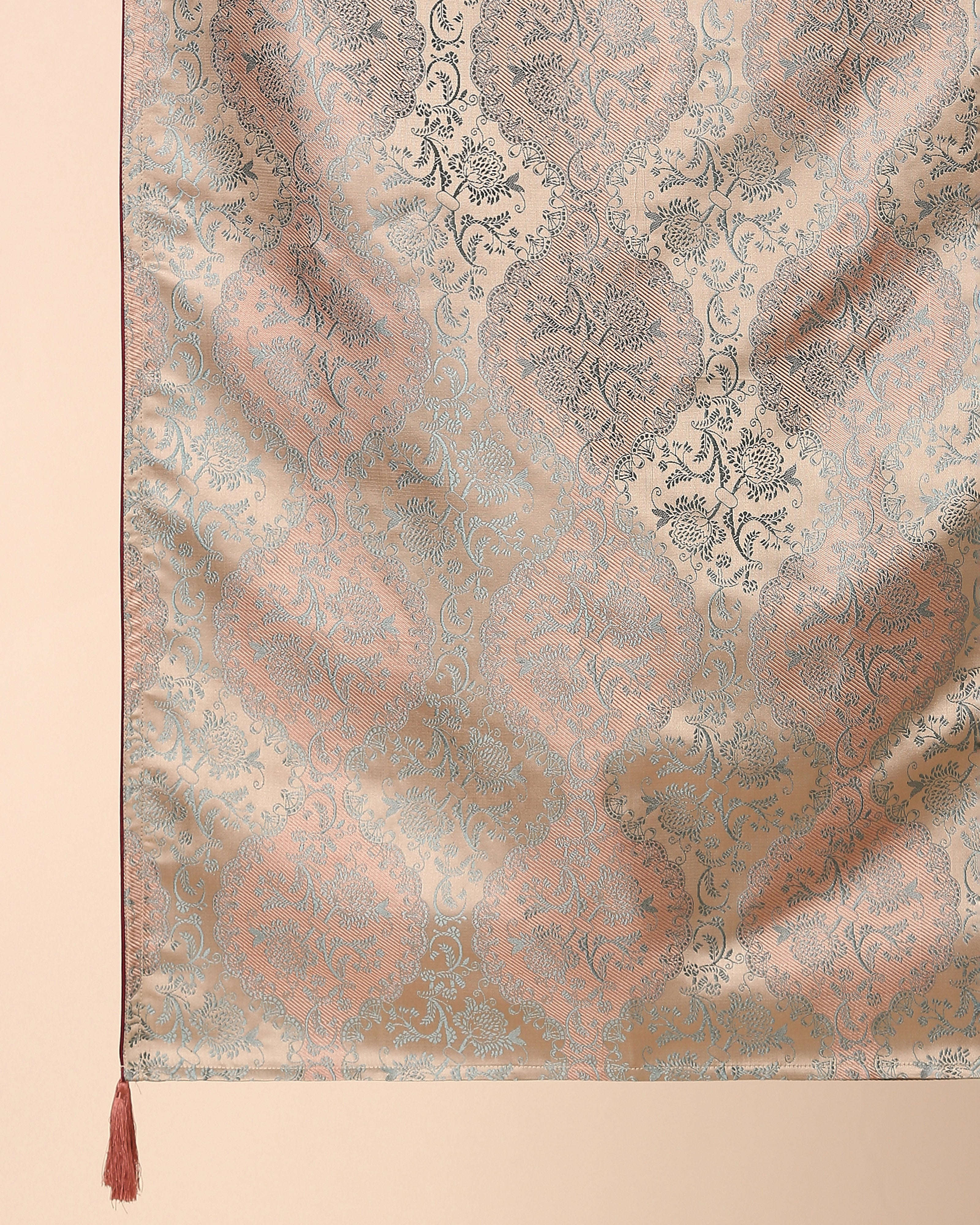 Fana Banarasi Tanchoi Silk Stole