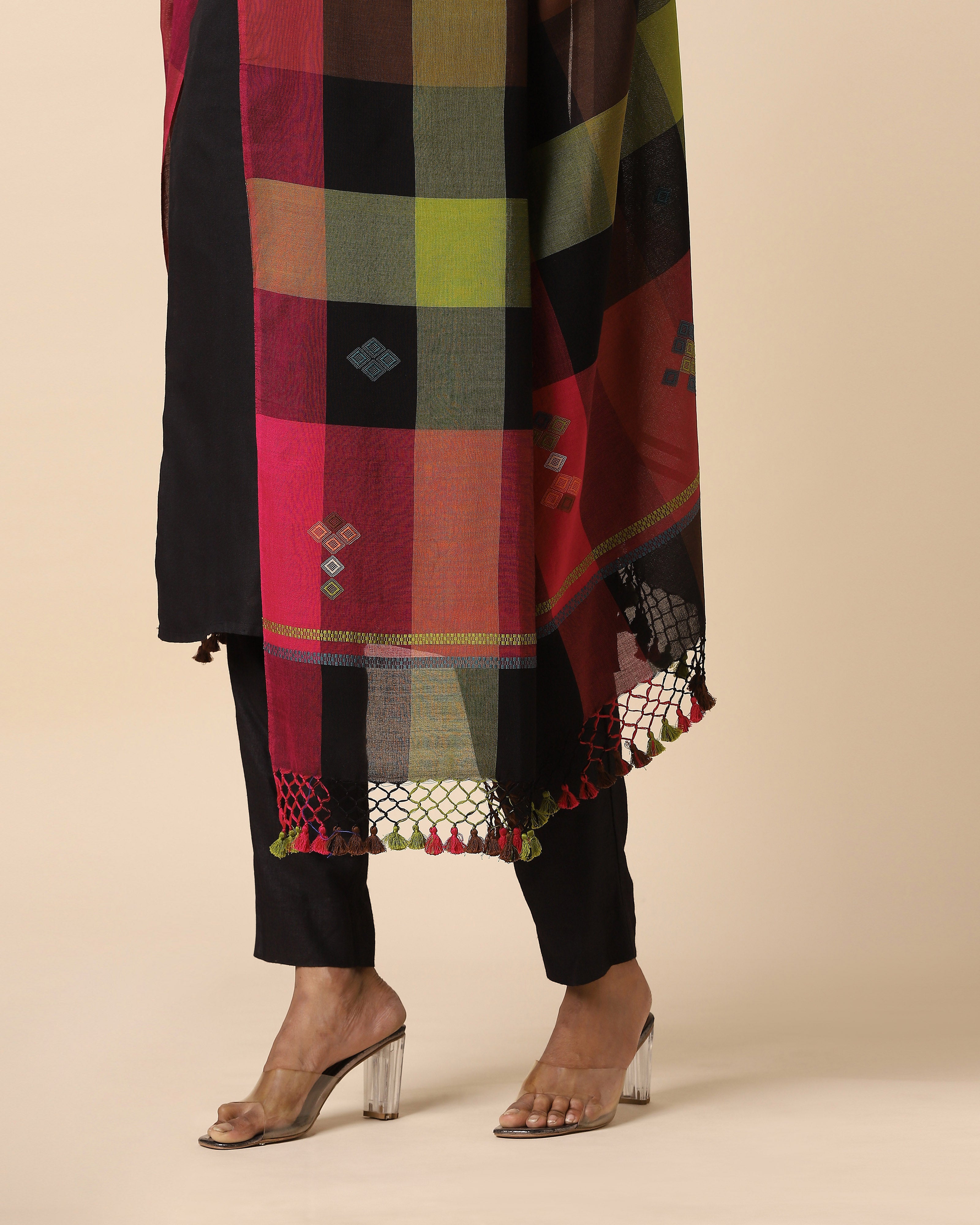 Ruhar Bhujodi Extra Weft Cotton Dupatta