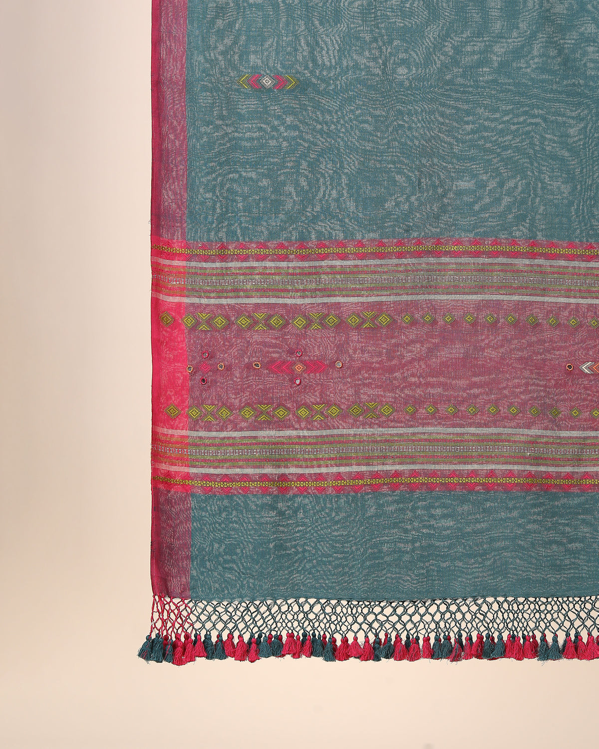 Antara Bhujodi Extra Weft Cotton Dupatta