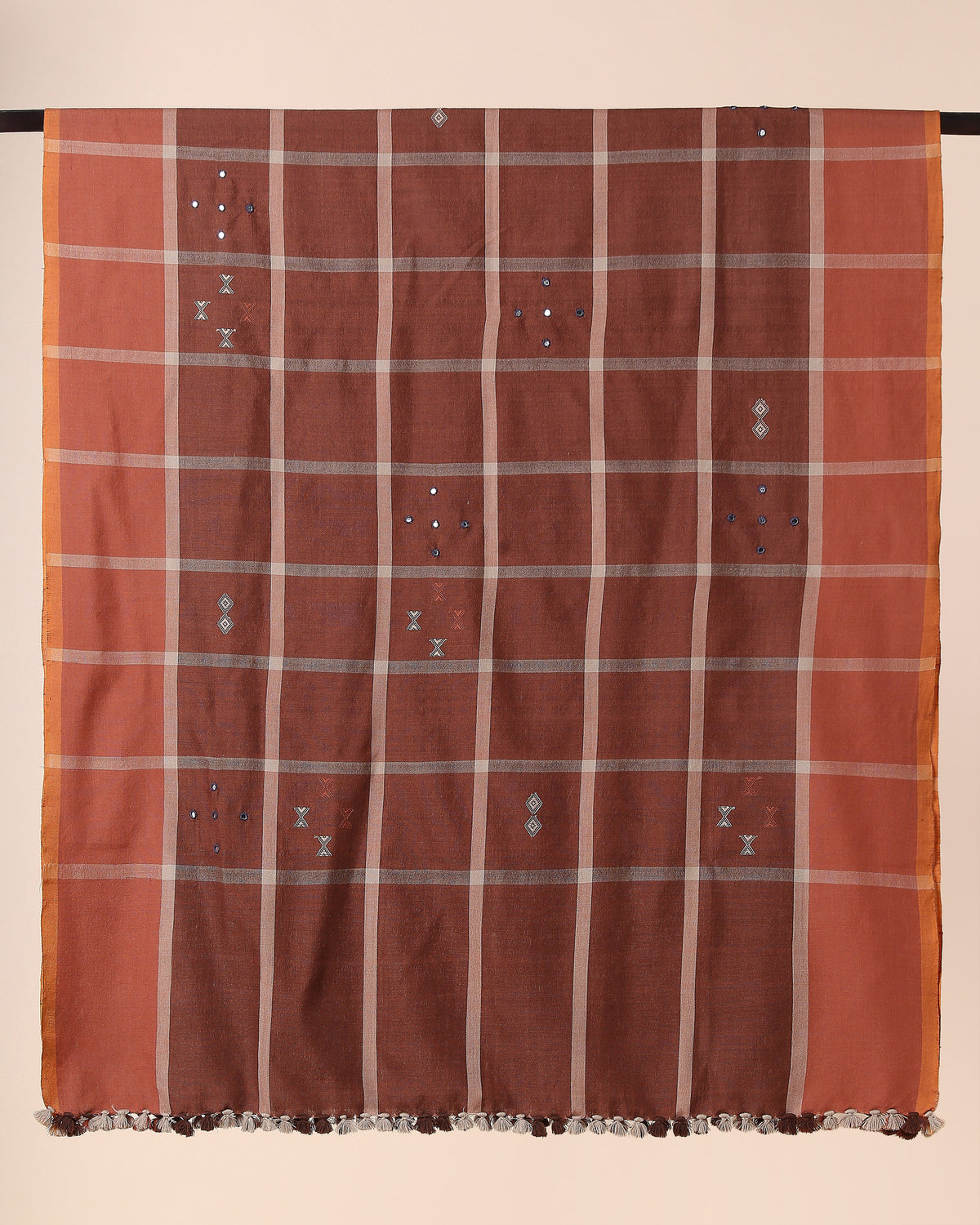 Parla Bhujodi Extra Weft Woolen Shawl