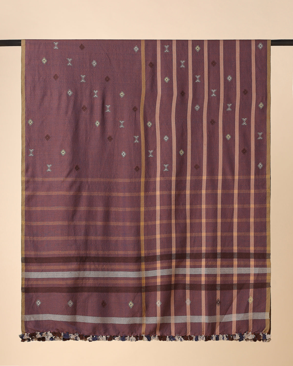 Ansala Bhujodi Extra Weft Woolen Shawl