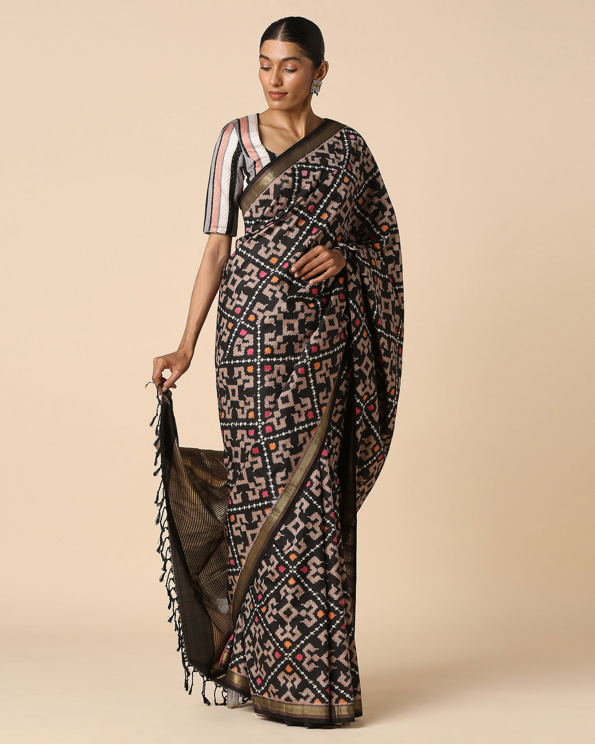 Vamina Pochampally Double Ikat Silk Saree