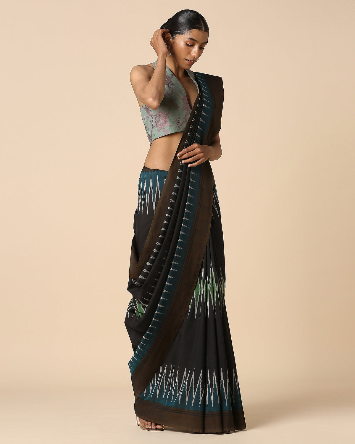 Sharati Pochampally Weft Ikat Cotton Saree
