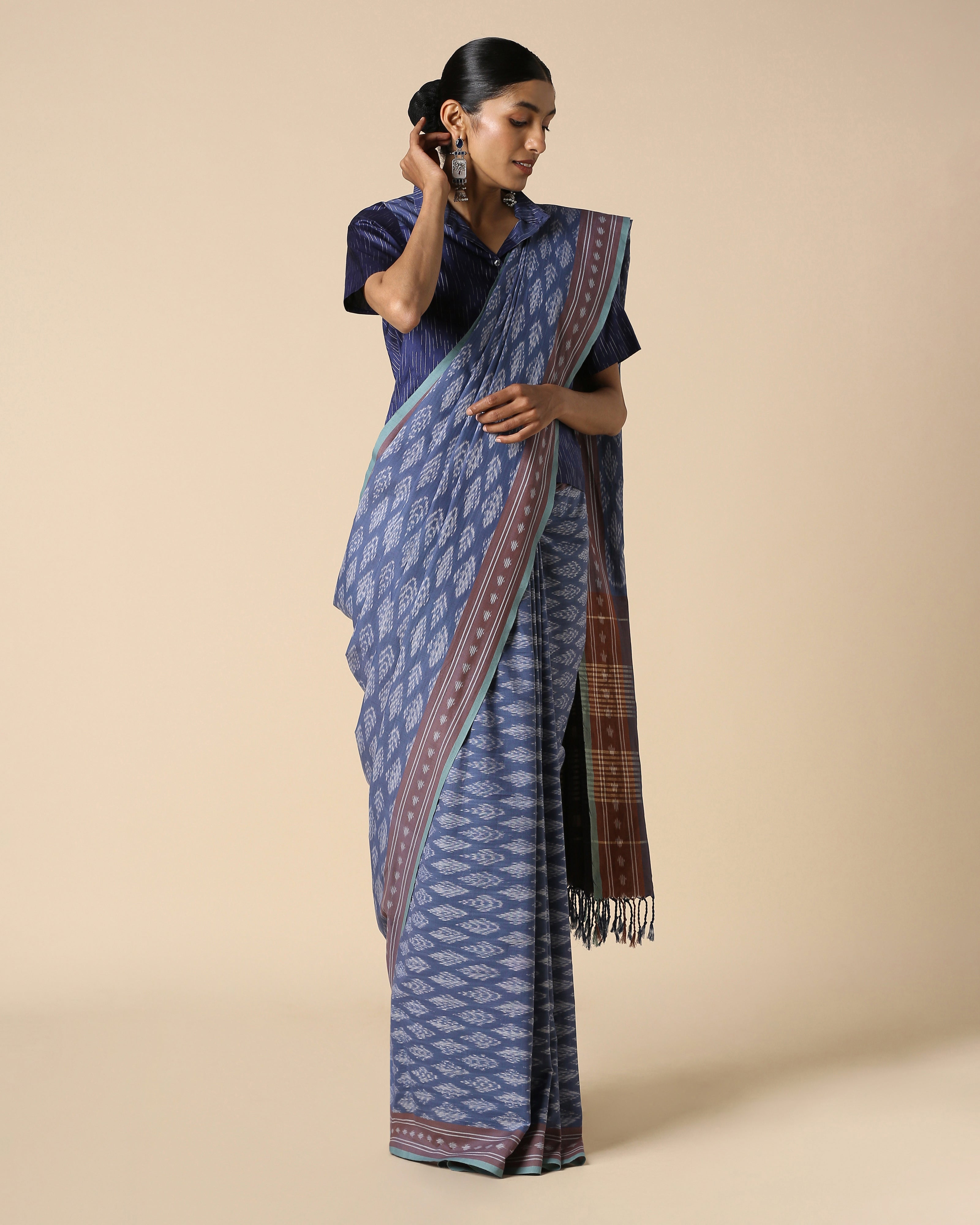 Kavyata Pochampally Warp Ikat Cotton Saree