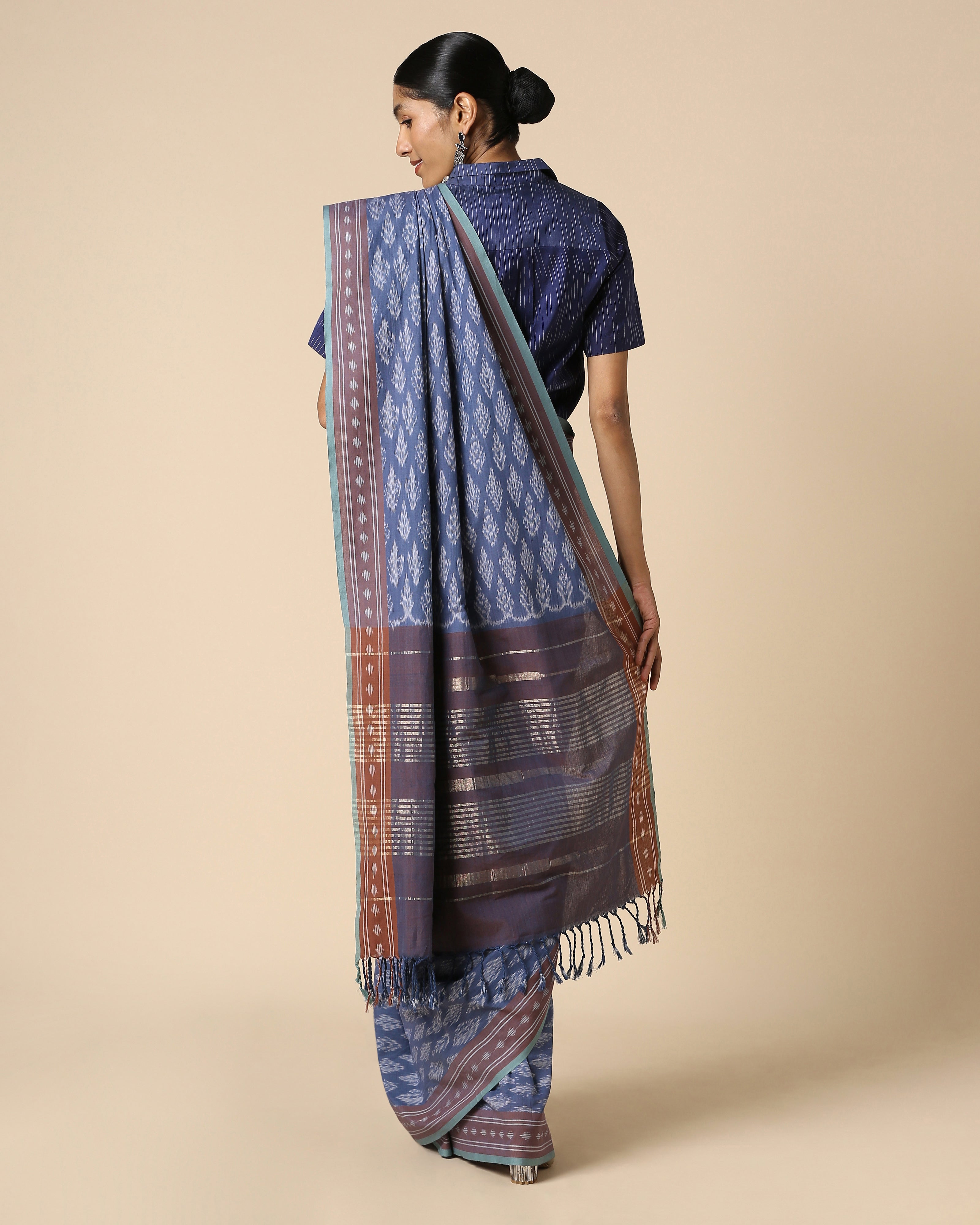 Kavyata Pochampally Warp Ikat Cotton Saree
