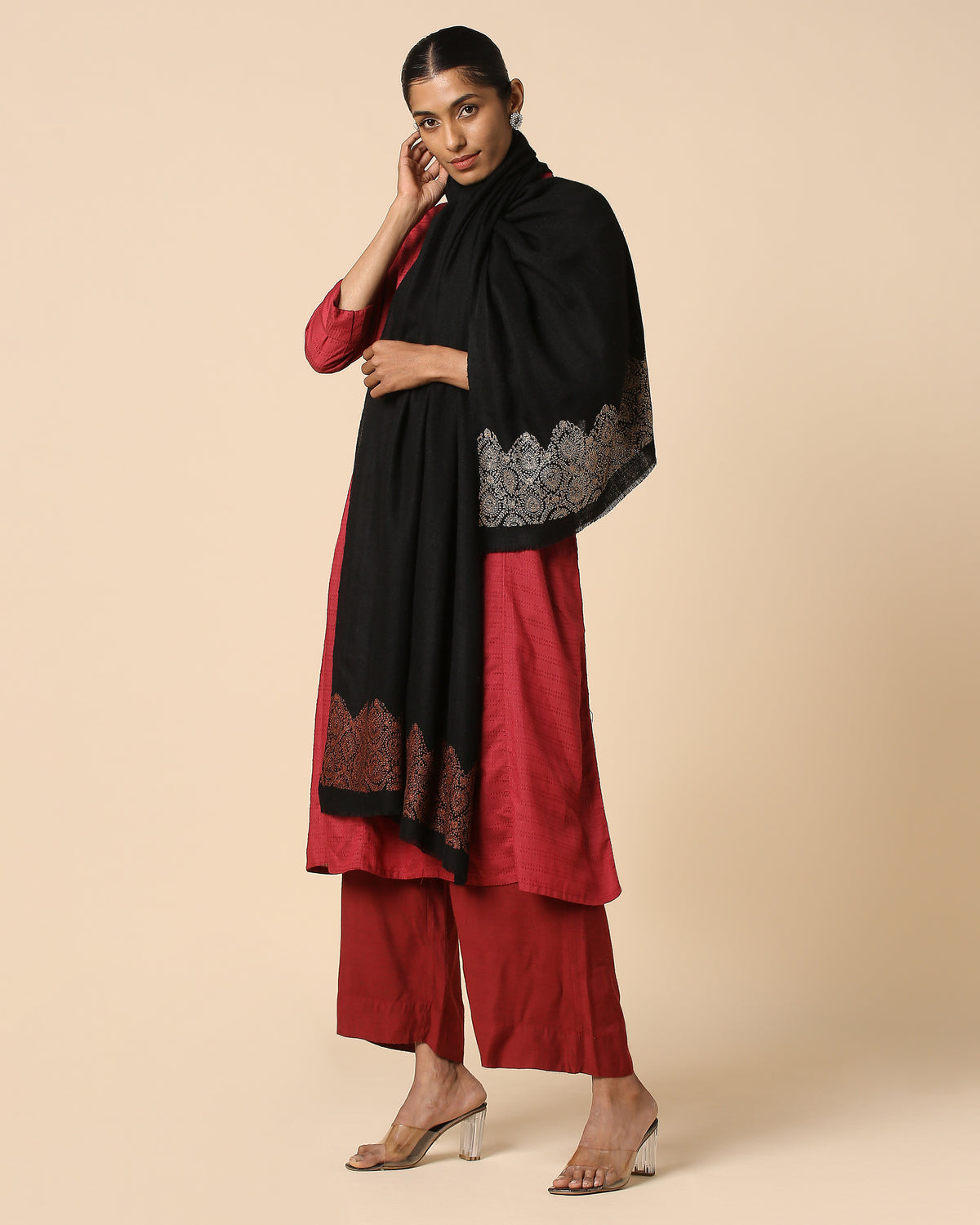 Parichit Kashmir Sozni Embroidery Pashmina Stole