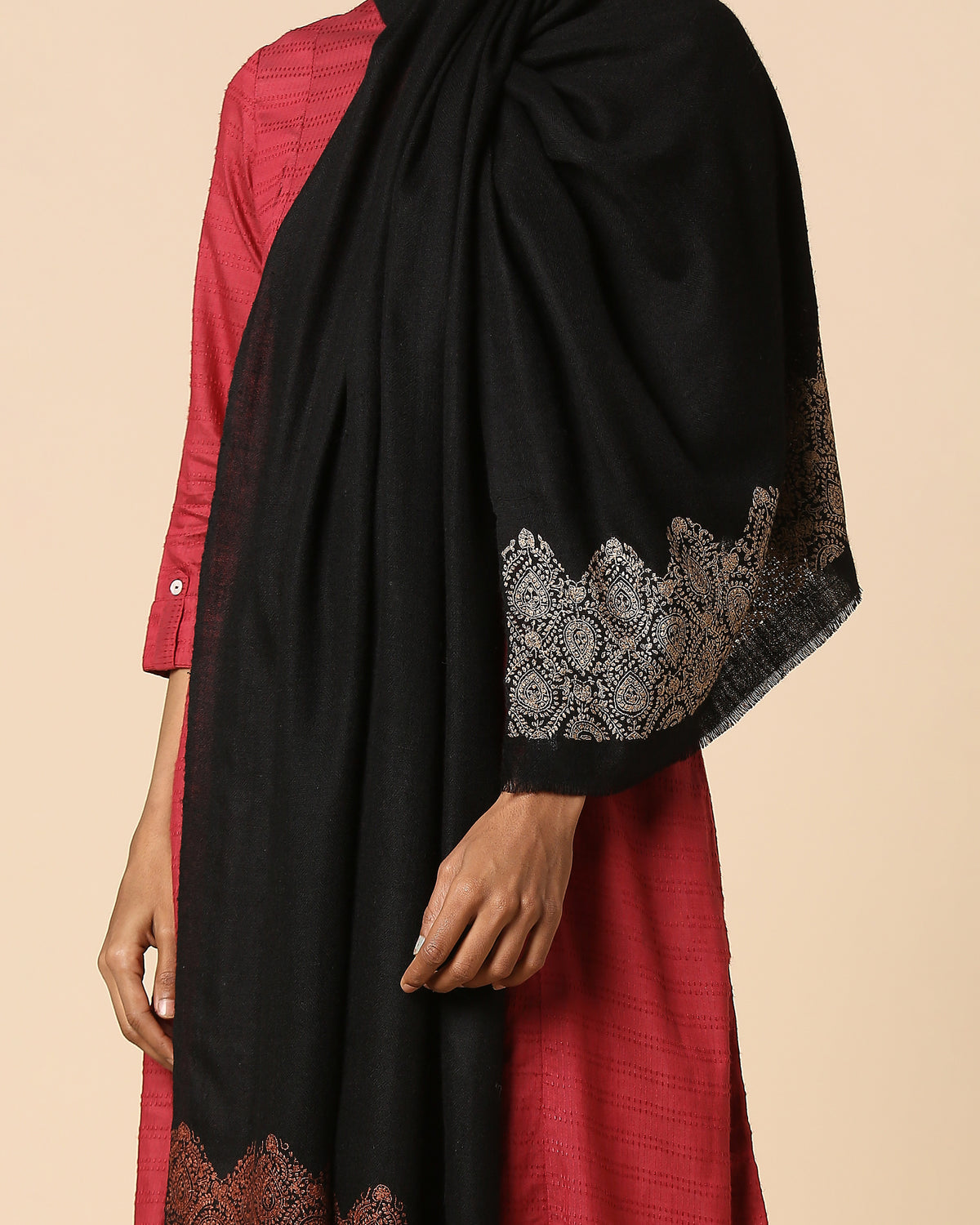 Parichit Kashmir Sozni Embroidery Pashmina Stole
