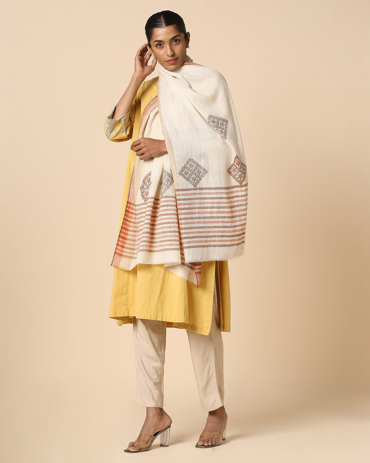 Fiyan Kashmir Sozni Embroidery Pashmina Stole