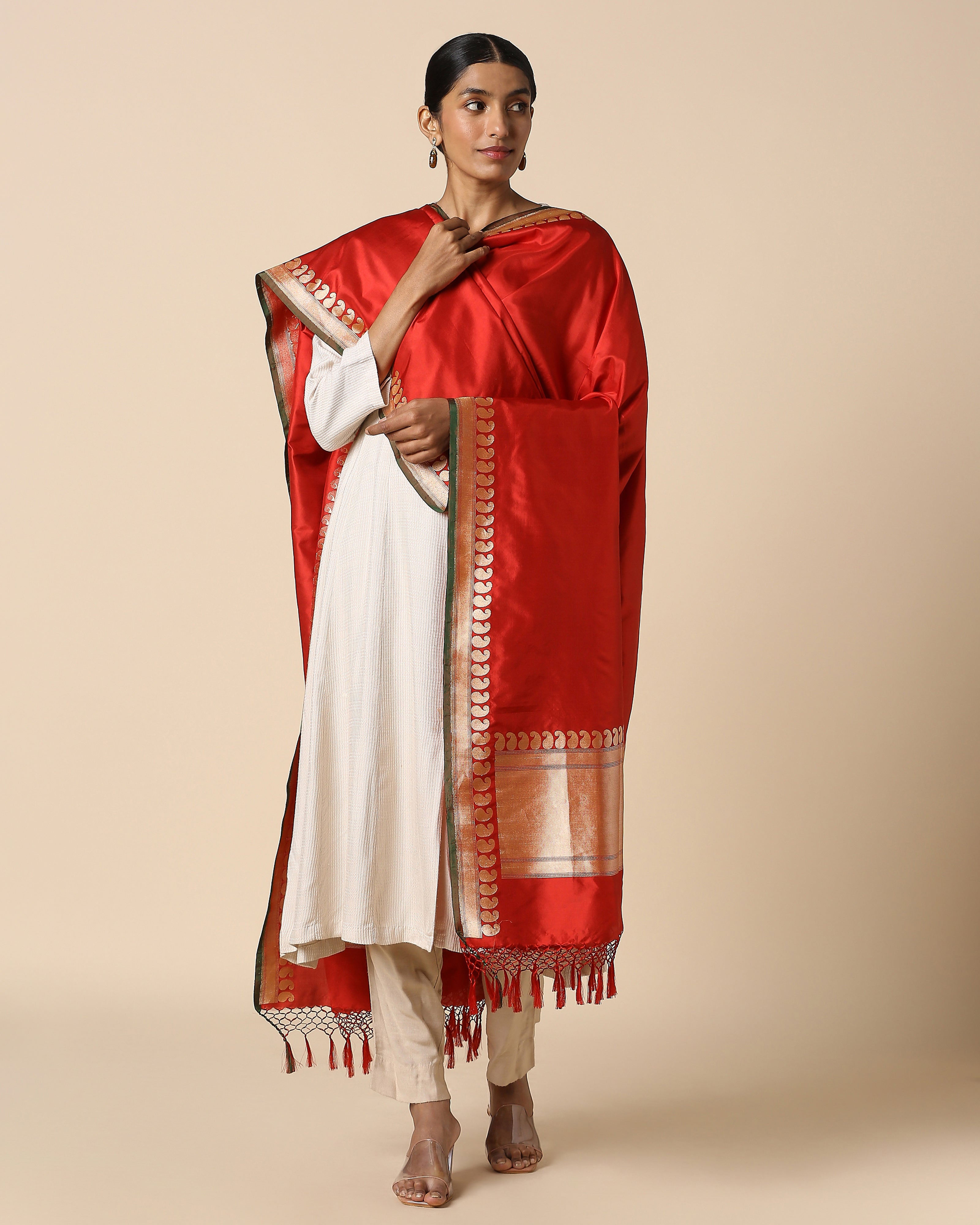 Sreya Banarasi Kadwa Silk Dupatta