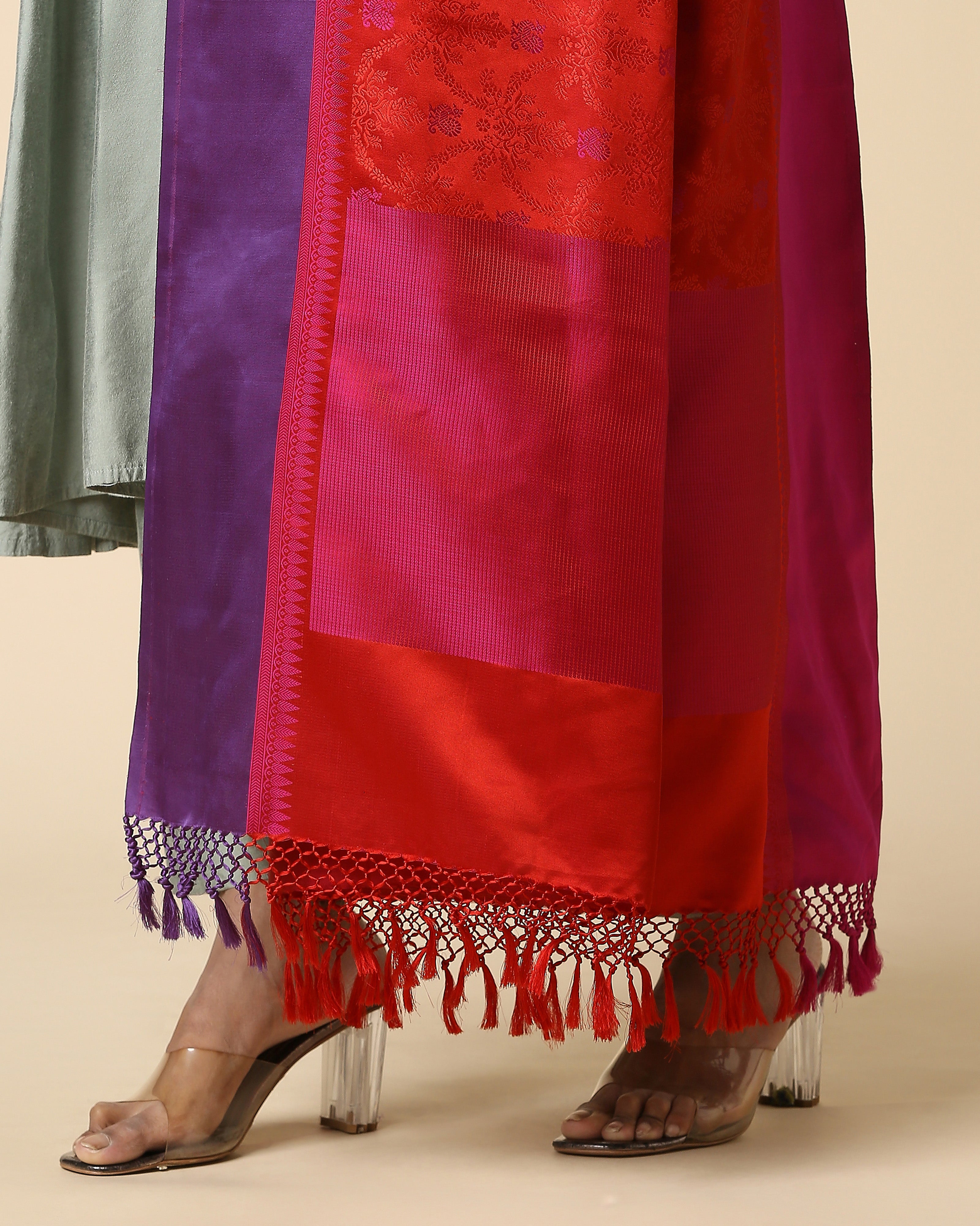 Ishika Banarasi Tanchoi Silk Dupatta
