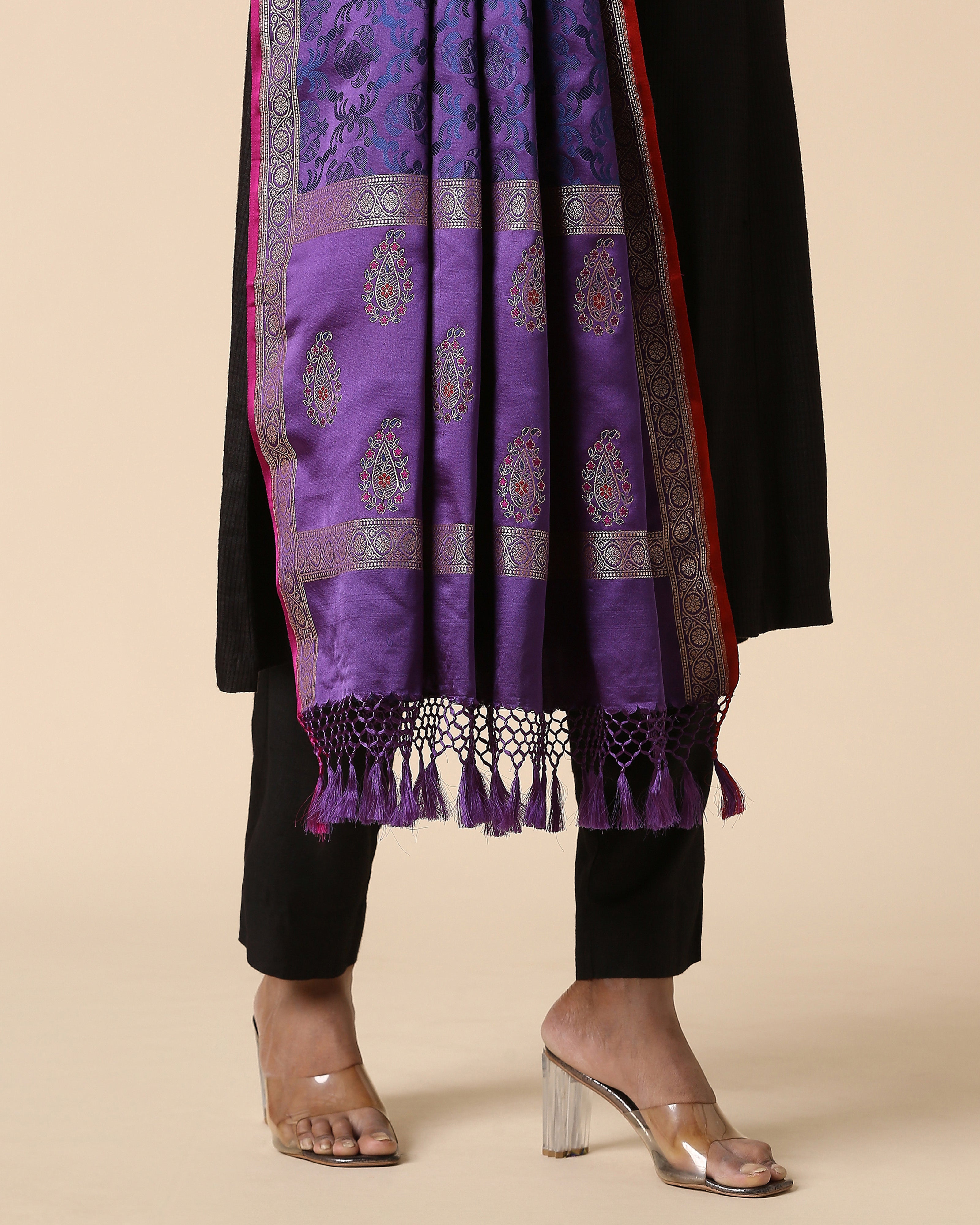 Dorothi Banarasi Tanchoi And Kadwa Silk Dupatta